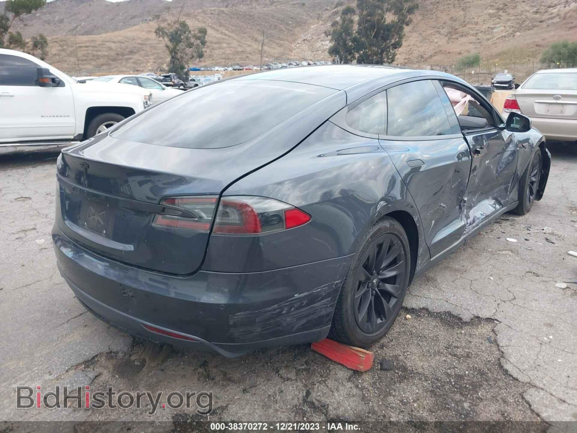 2015 TESLA MODEL S - VIN: 5YJSA1E14FF120293 - Фото 4