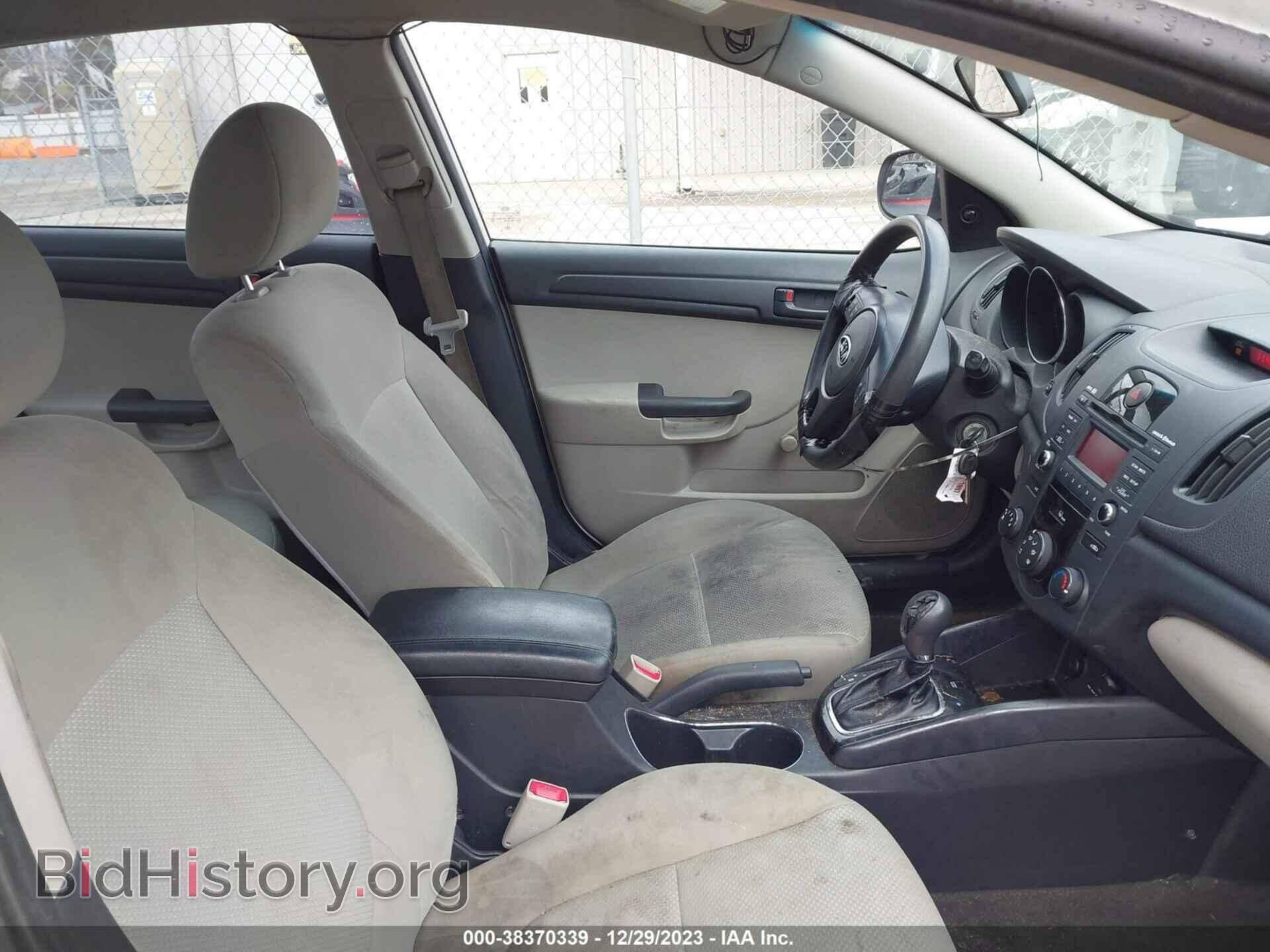 2013 KIA FORTE - VIN: KNAFT4A23D5718110 - Фото 5