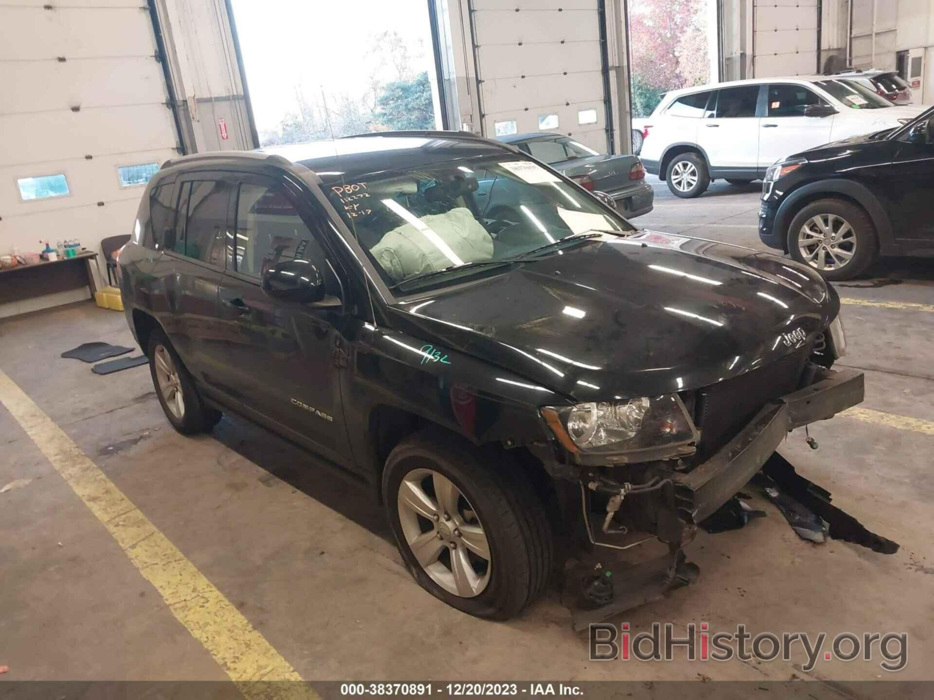 Photo 1C4NJDEB0GD756631 - JEEP COMPASS 2016