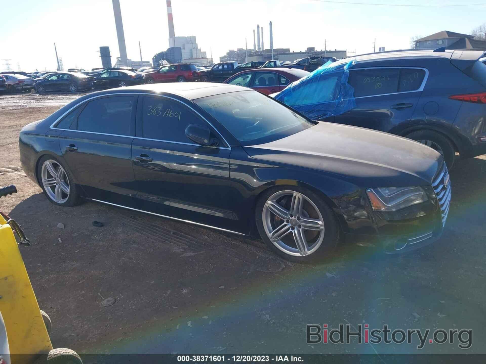 Photo WAURVAFD2CN009411 - AUDI A8 L 2012