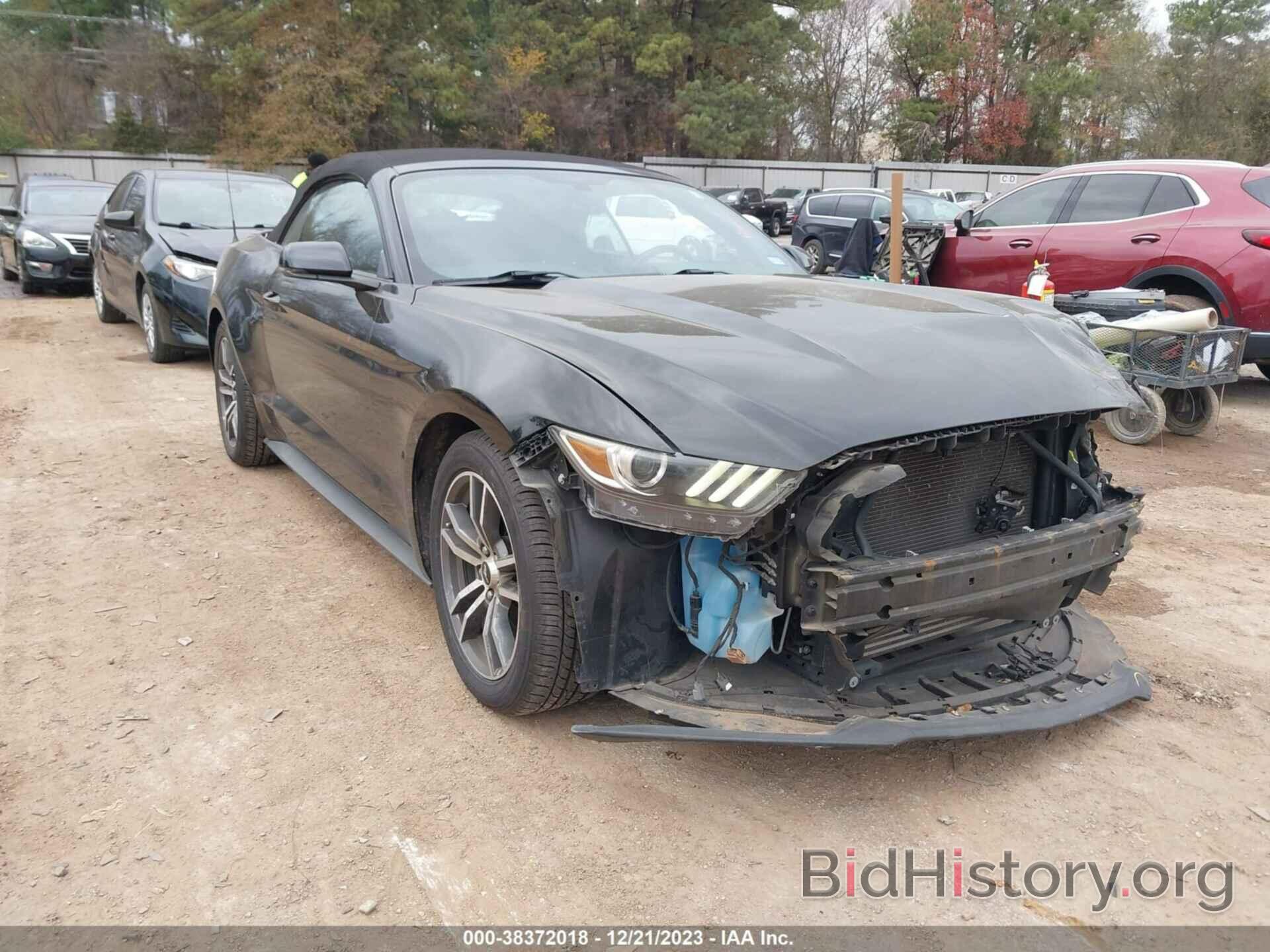 Photo 1FATP8UHXG5284926 - FORD MUSTANG 2016