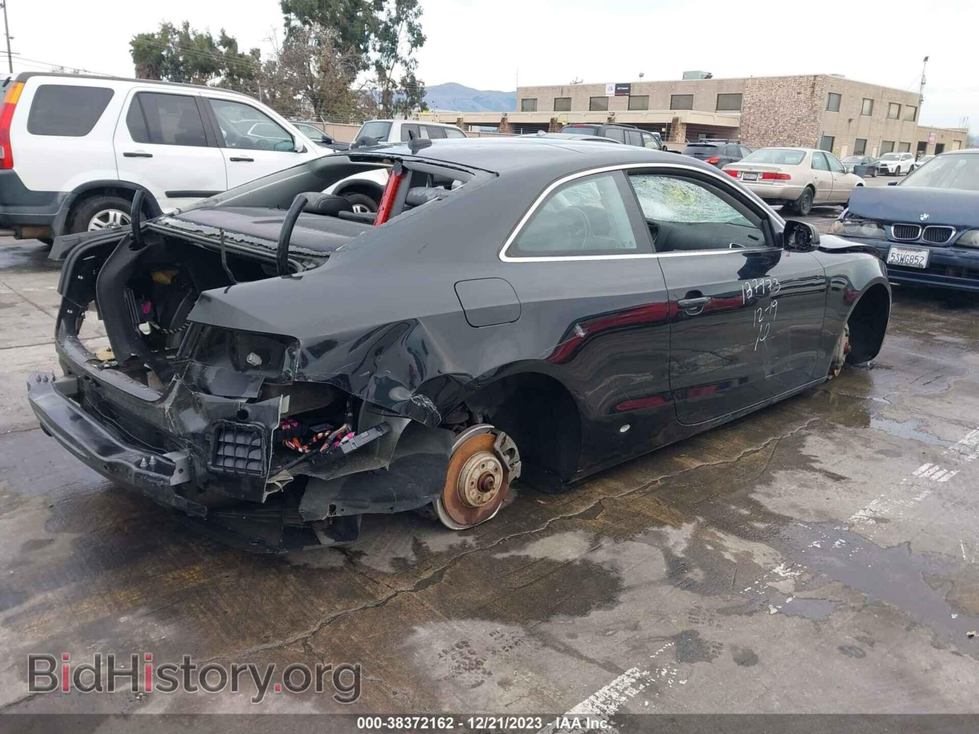 2013 AUDI A5 - VIN: WAUCFAFRXDA059951 - Фото 4