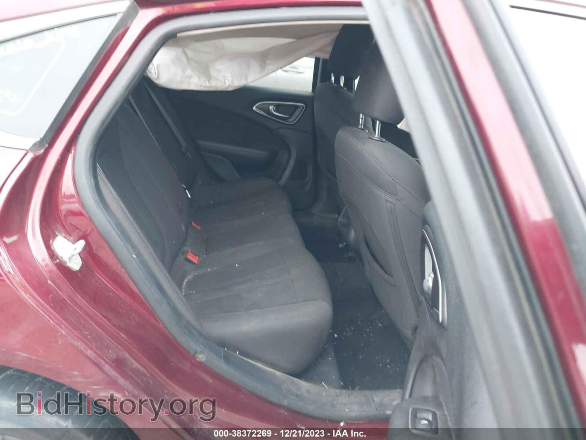 2016 CHRYSLER 200 - VIN: 1C3CCCABXGN133243 - Фото 8