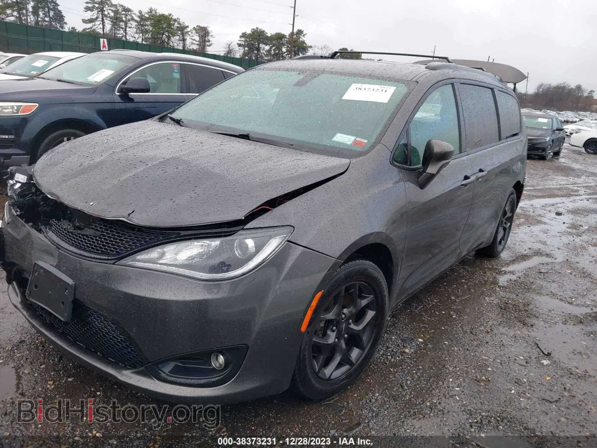 2018 CHRYSLER PACIFICA - VIN: 2C4RC1BG4JR351211 - Фото 2
