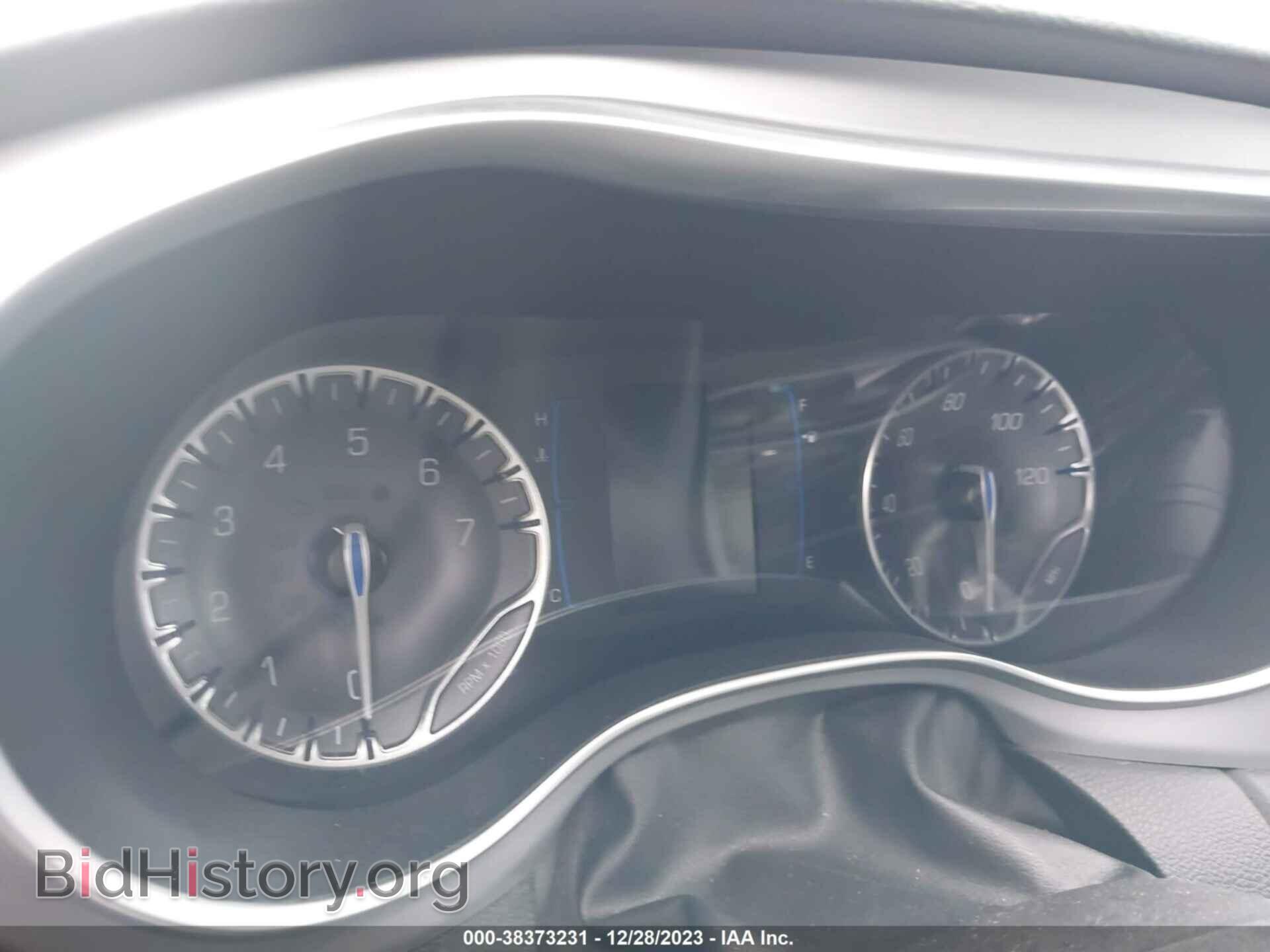 2018 CHRYSLER PACIFICA - VIN: 2C4RC1BG4JR351211 - Фото 14