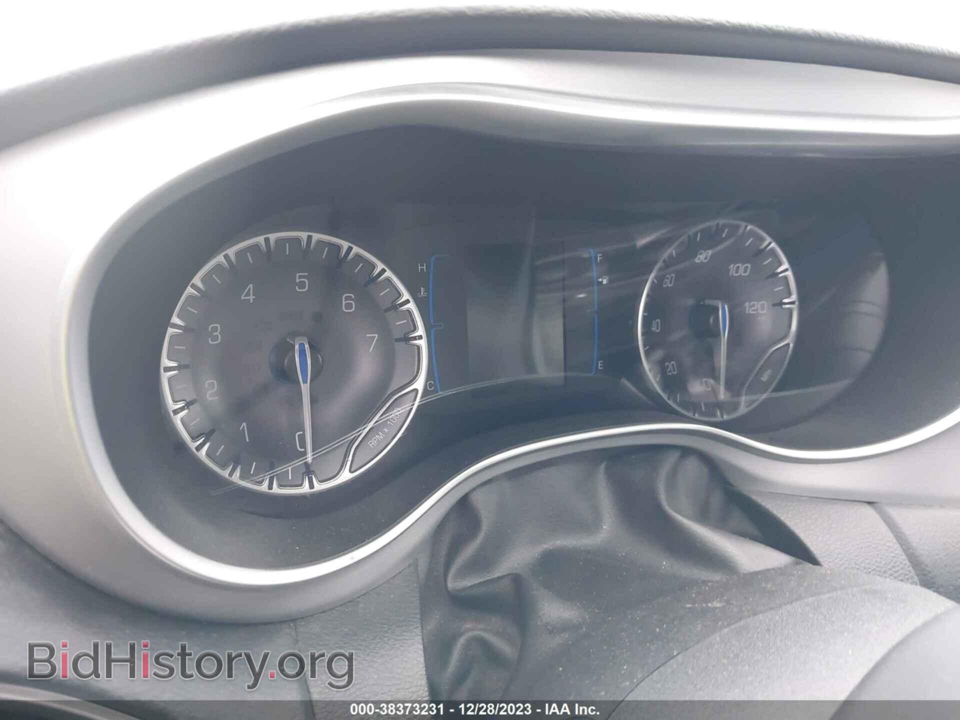 2018 CHRYSLER PACIFICA - VIN: 2C4RC1BG4JR351211 - Фото 7