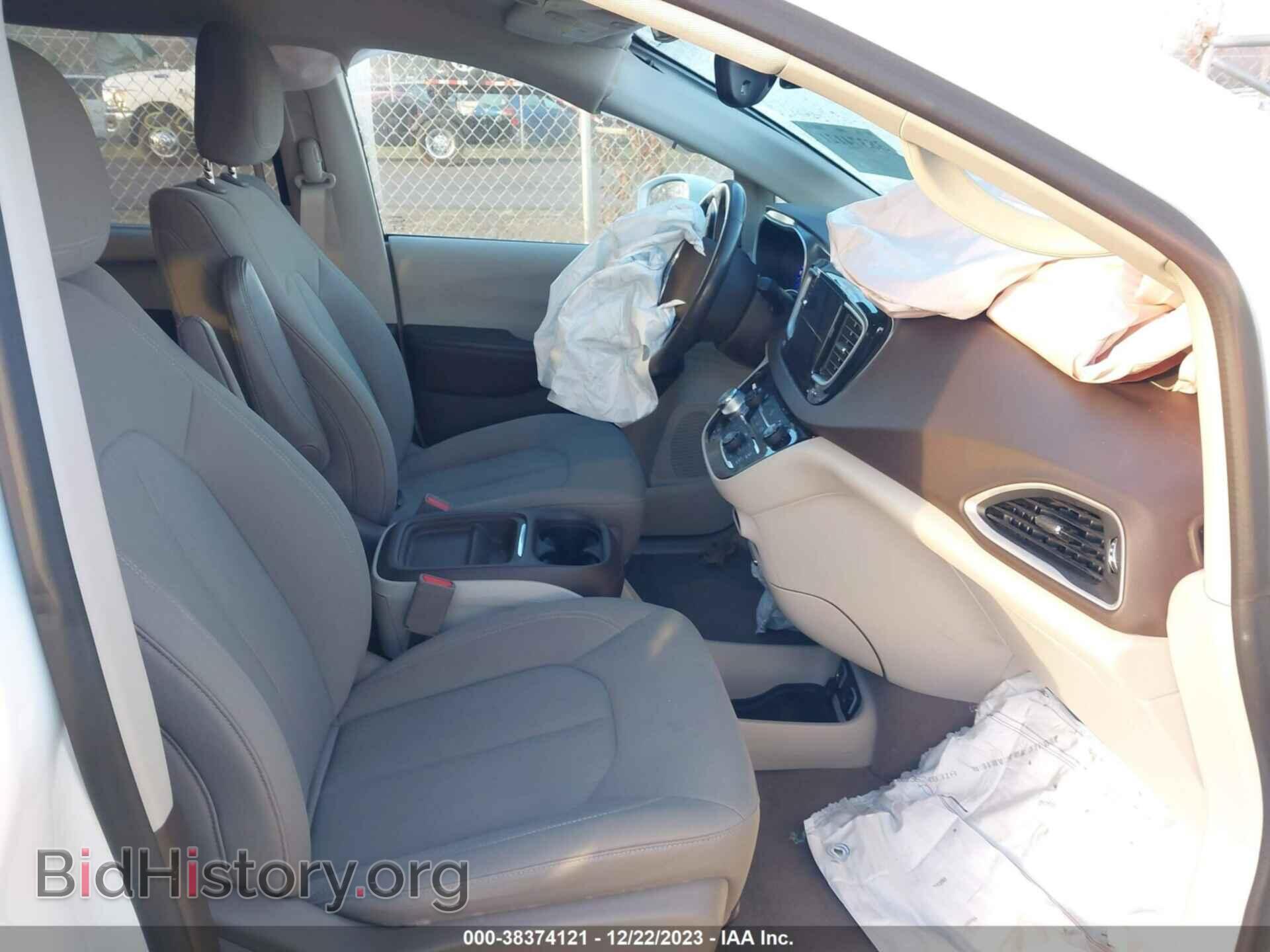 2019 CHRYSLER PACIFICA - VIN: 2C4RC1FG6KR655698 - Фото 5