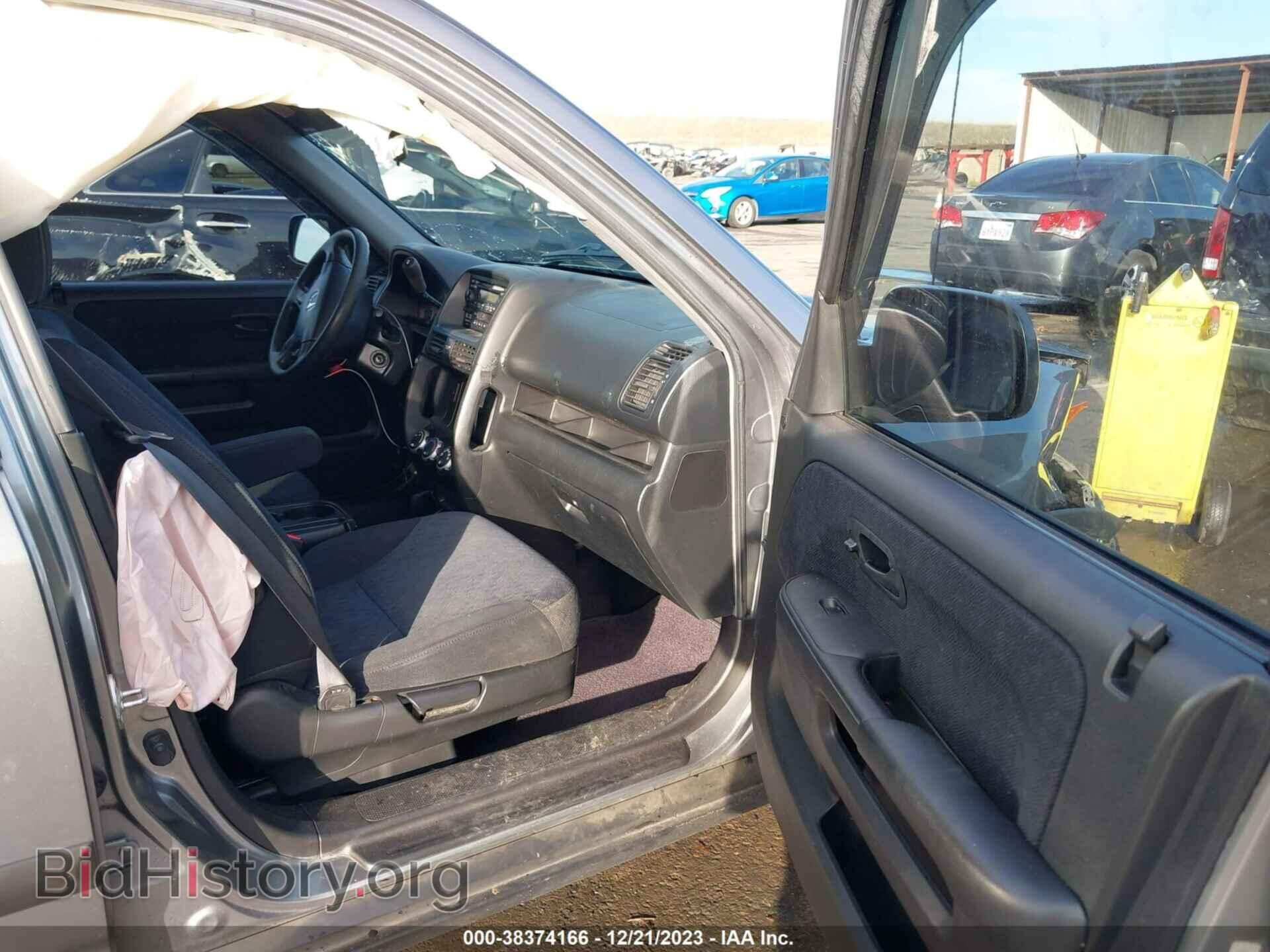2006 HONDA CR-V - VIN: JHLRD68546C025136 - Фото 5