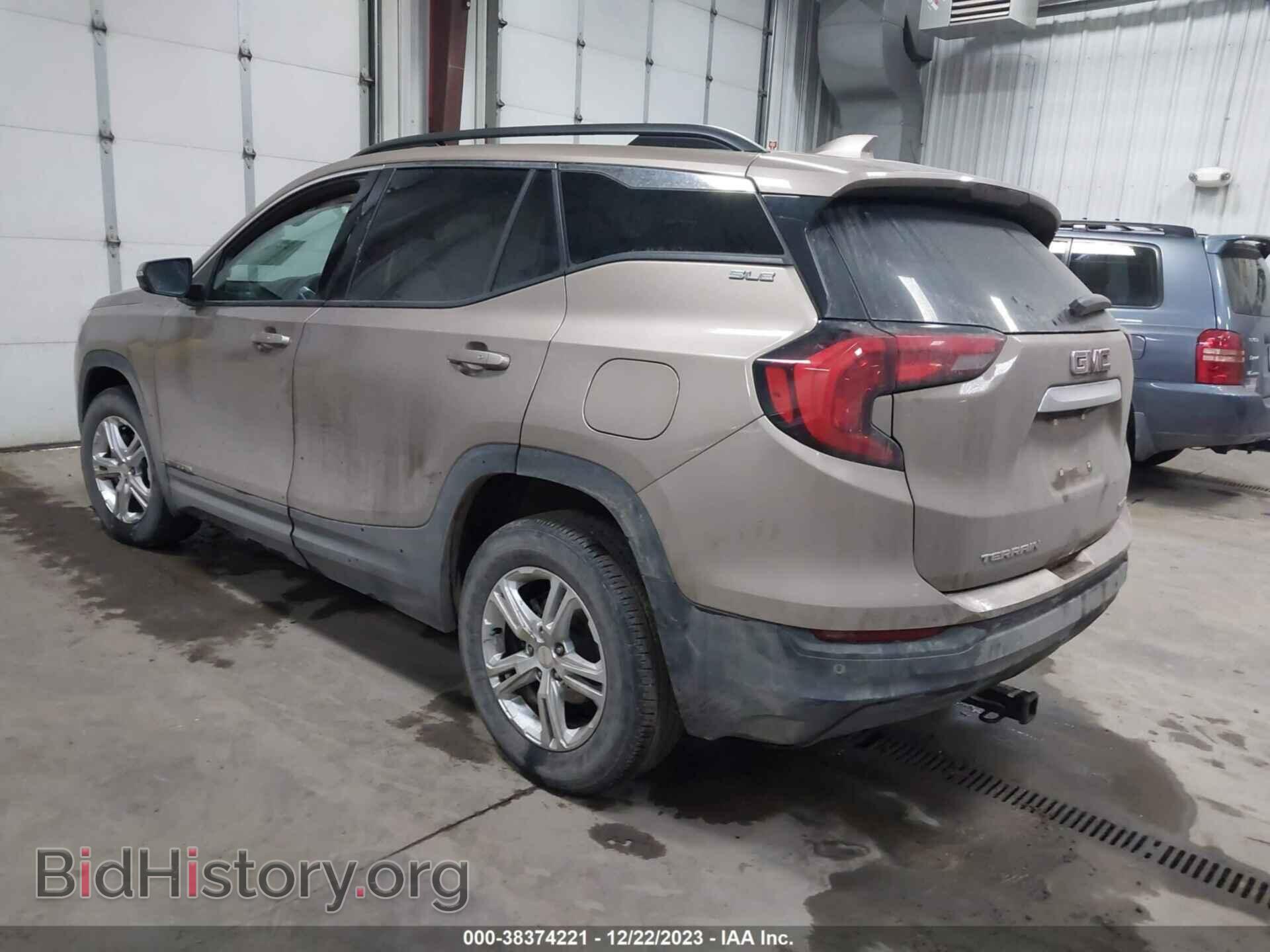 2018 GMC TERRAIN - VIN: 3GKALTEV7JL215725 - Фото 3