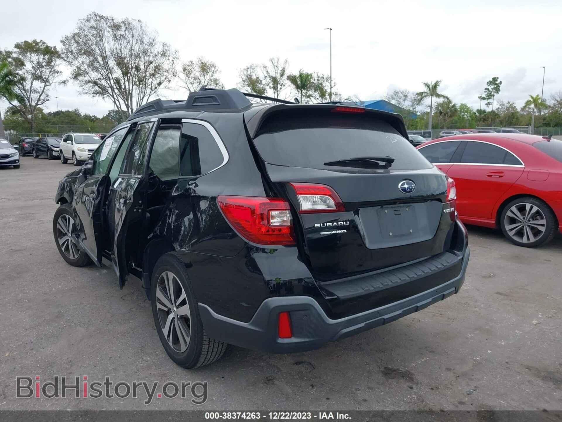 2018 SUBARU OUTBACK - VIN: 4S4BSANC0J3264519 - Фото 3
