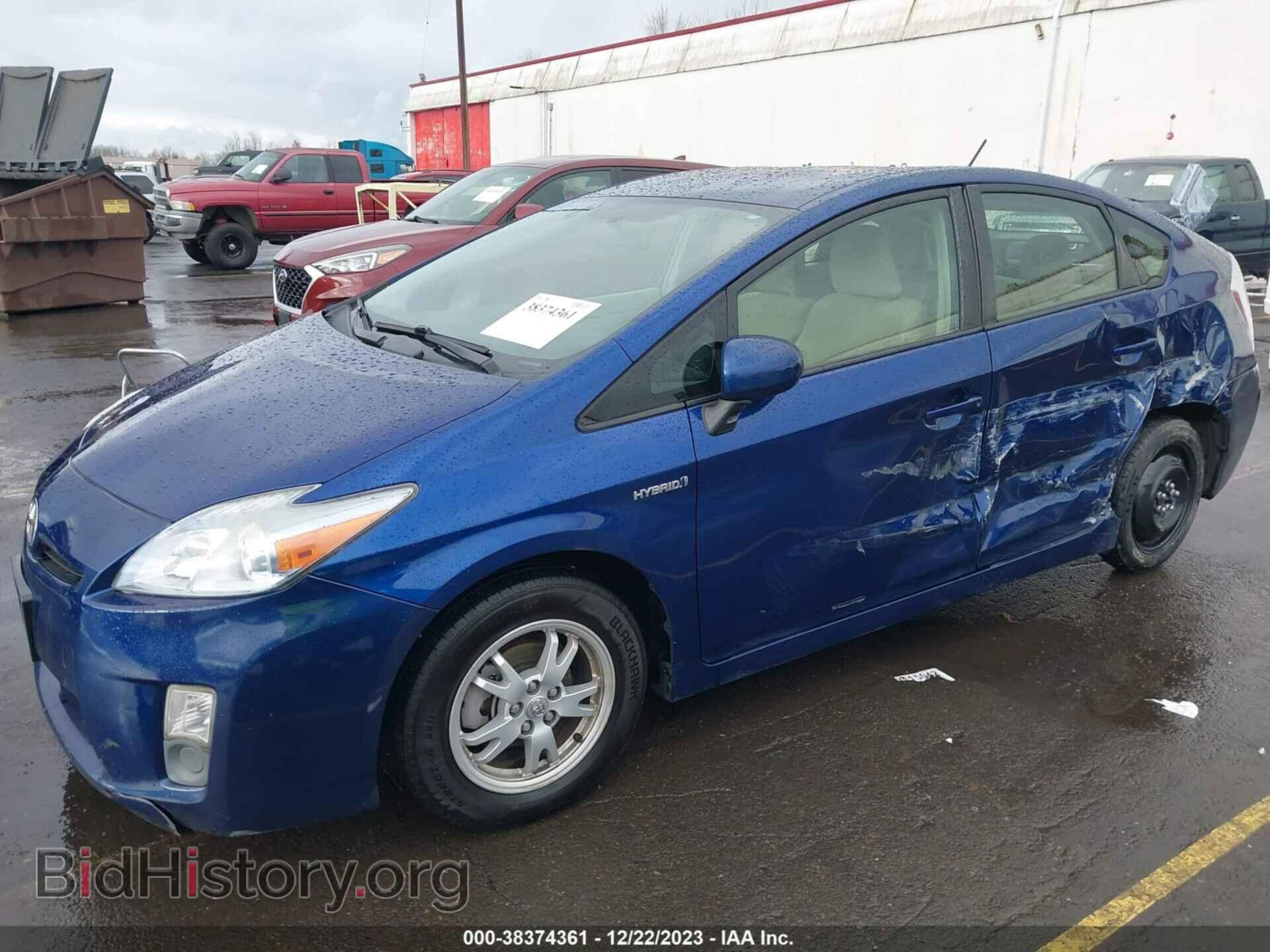2011 TOYOTA PRIUS - VIN: JTDKN3DU1B0295783 - Фото 2