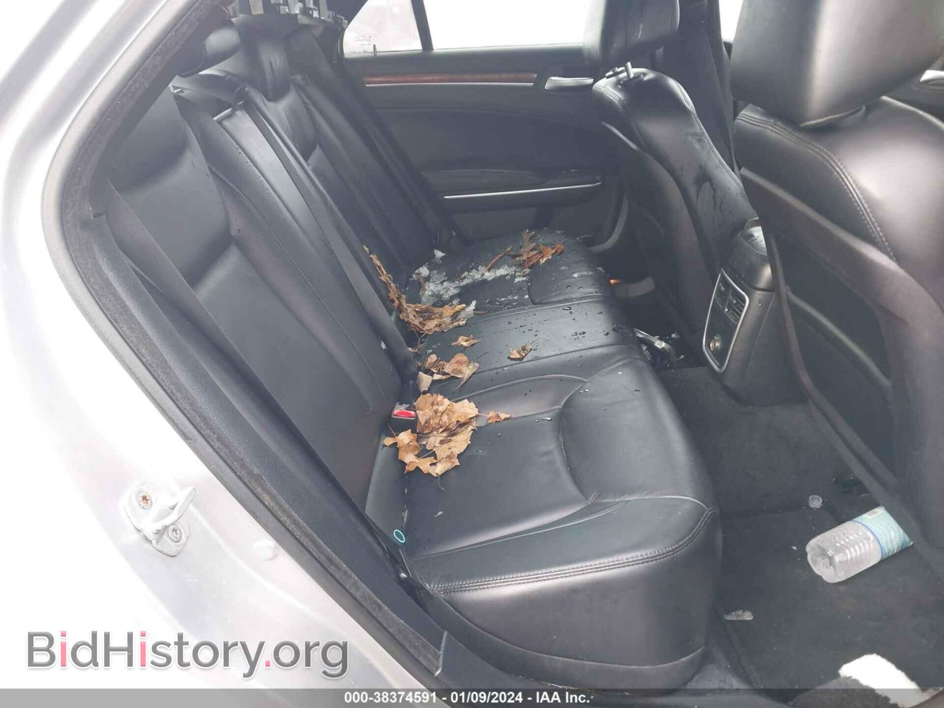 2012 CHRYSLER 300 - VIN: 2C3CCACG4CH309199 - Фото 8