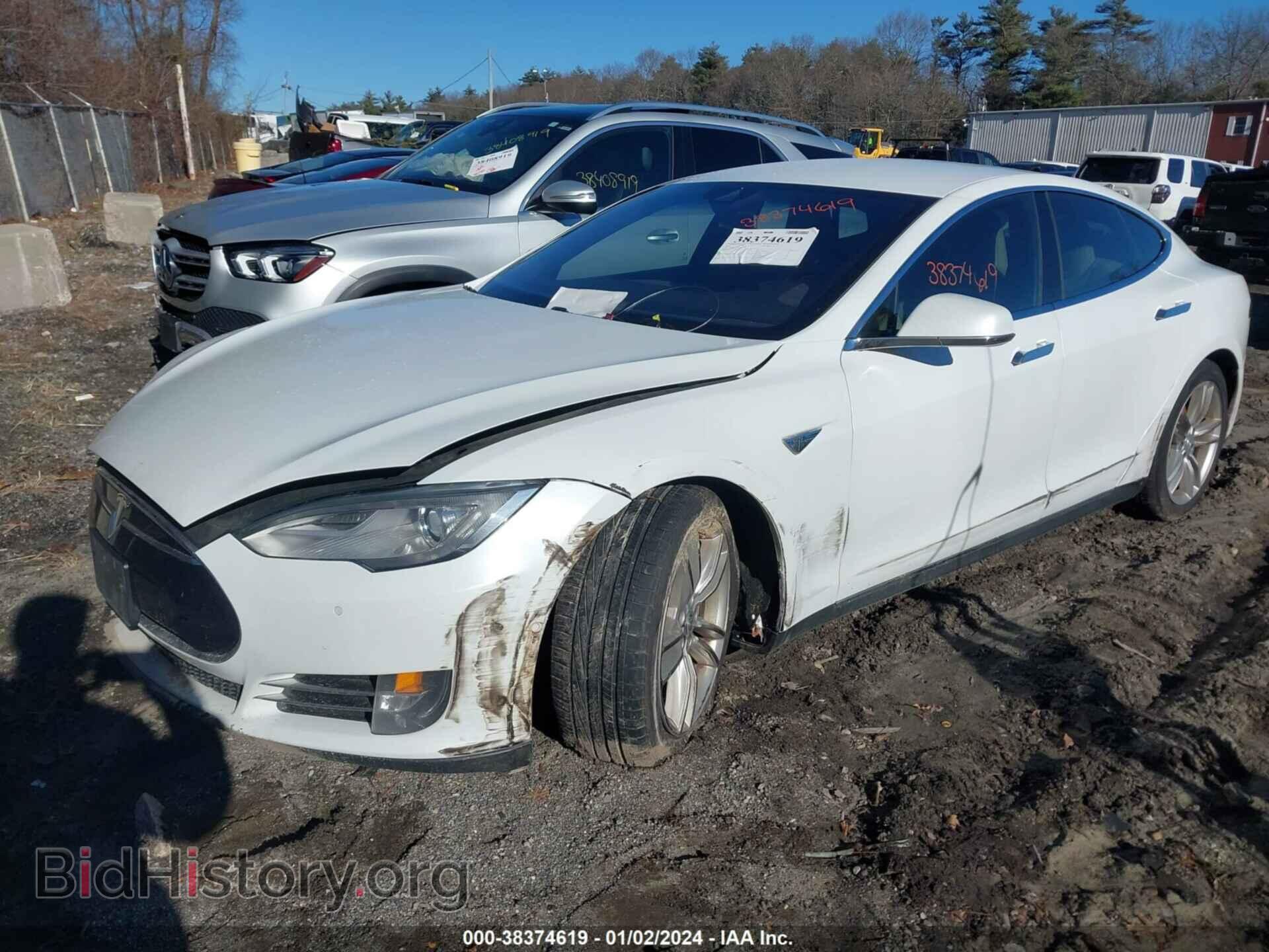 2015 TESLA MODEL S - VIN: 5YJSA1E29FF115356 - Фото 2