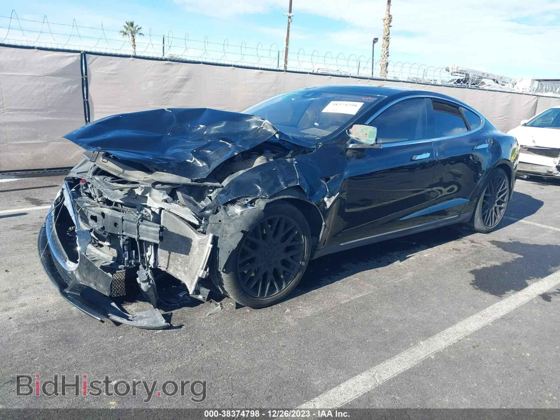 2014 TESLA MODEL S - VIN: 5YJSA1H1XEFP56176 - Photo 2