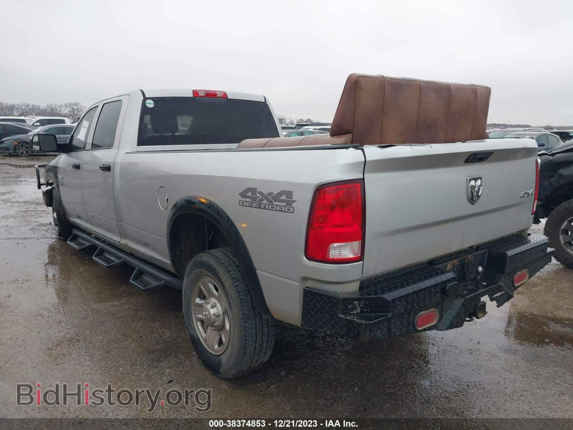 2017 RAM 2500 - VIN: 3C6UR5HJ5HG715744 - Photo 3
