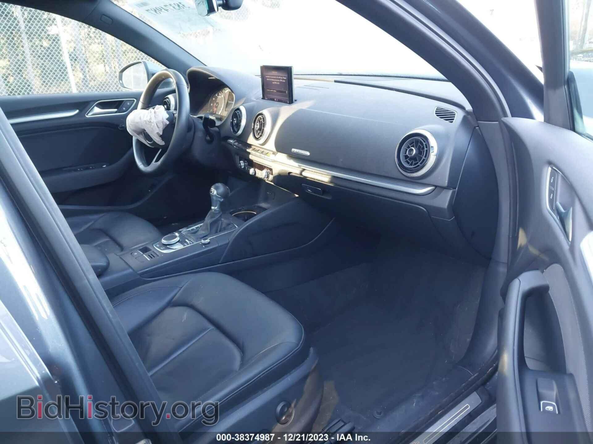 2019 AUDI A3 - VIN: WAUJEGFF0KA092425 - Photo 5