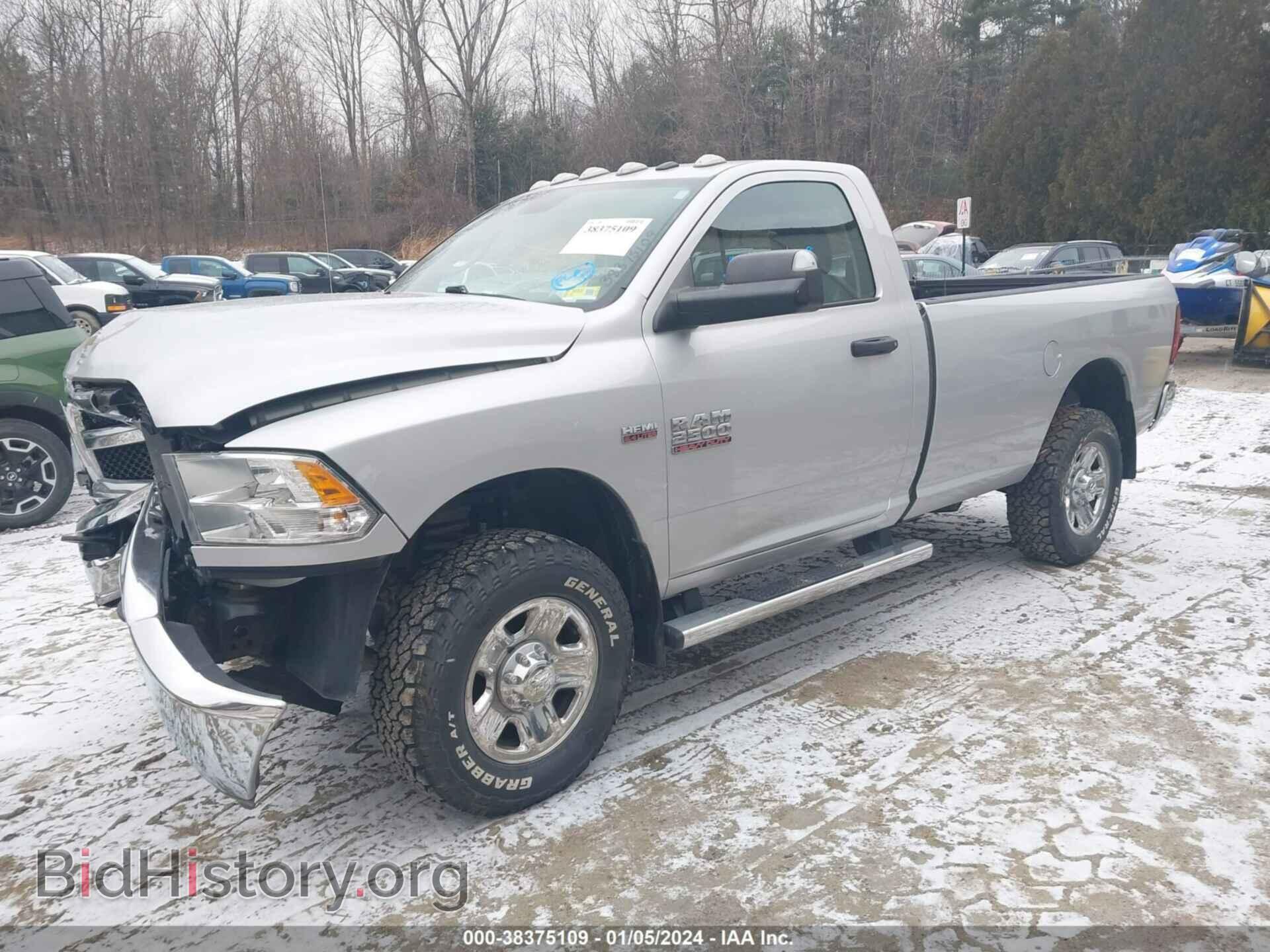 2017 RAM 2500 - VIN: 3C6MR5AJ8HG539220 - Фото 2