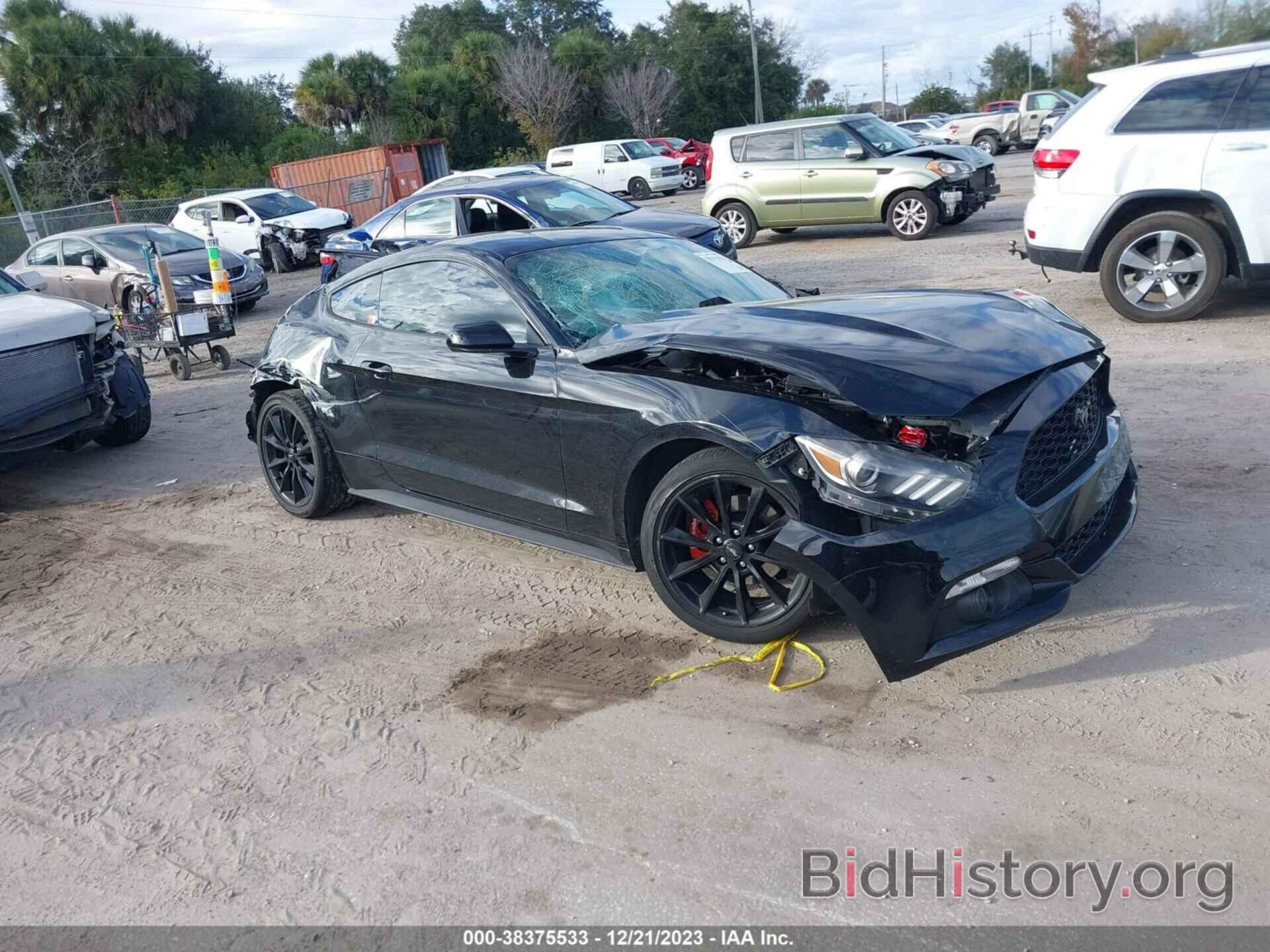 Photo 1FA6P8TH8G5259778 - FORD MUSTANG 2016