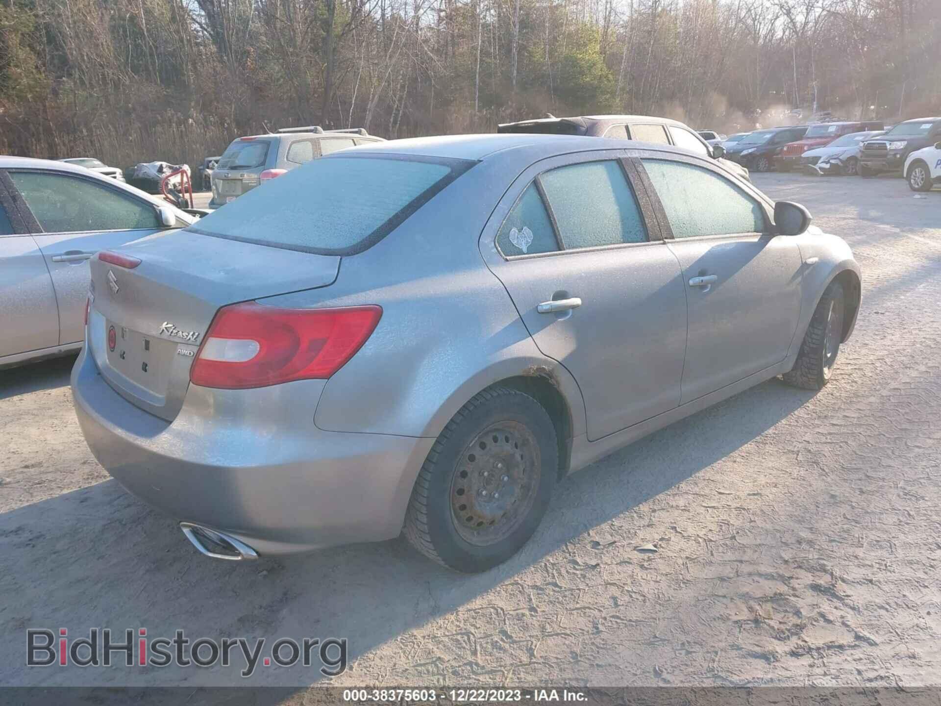 2011 SUZUKI KIZASHI - VIN: JS2RF9A14B6110251 - Photo 4
