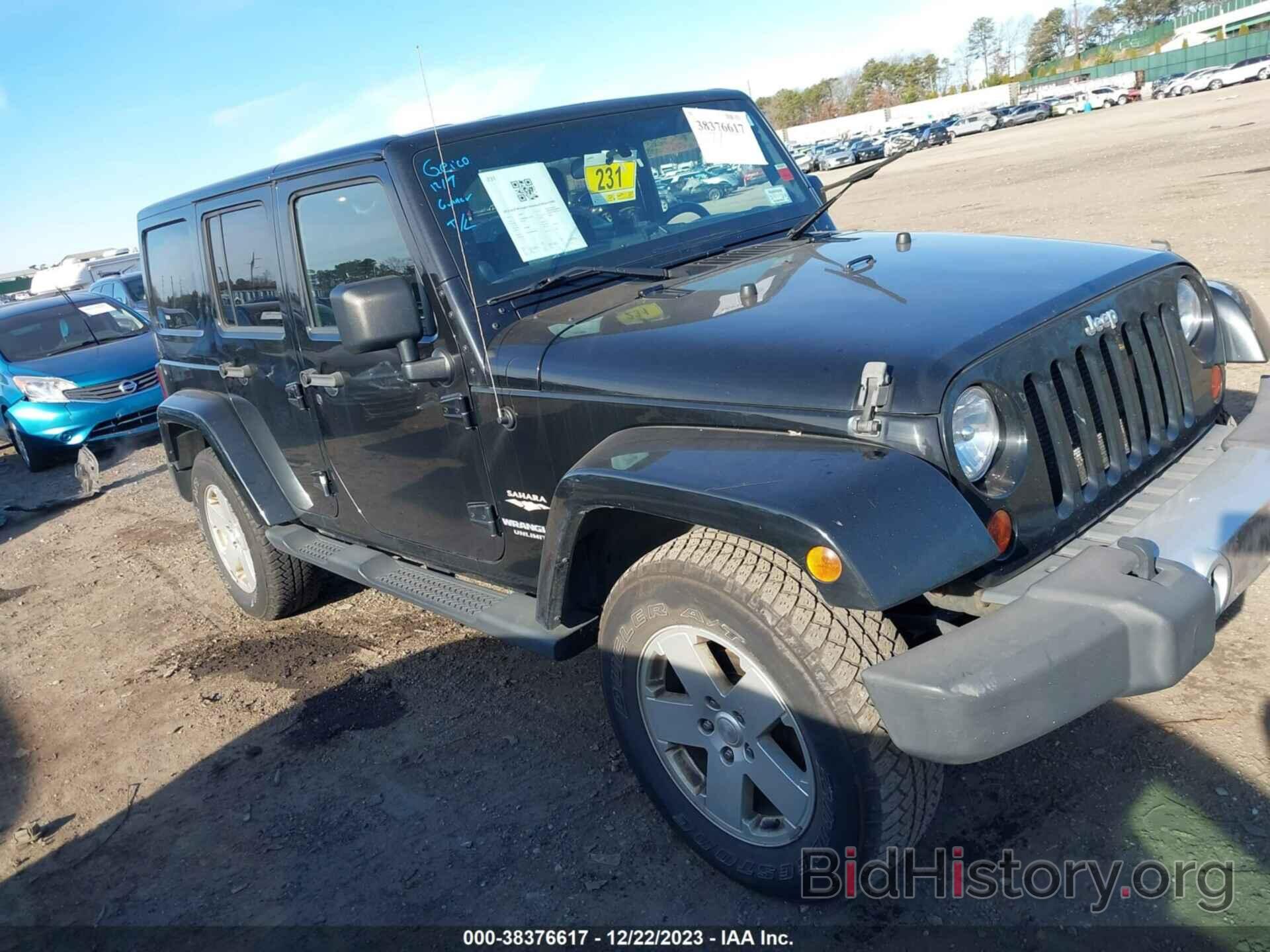Photo 1C4HJWEGXCL174735 - JEEP WRANGLER UNLIMITED 2012