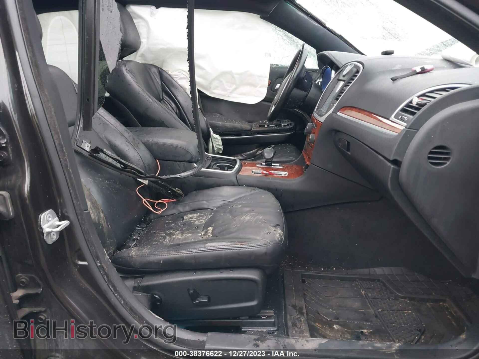 2013 CHRYSLER 300 - VIN: 2C3CCAAG3DH565645 - Фото 5