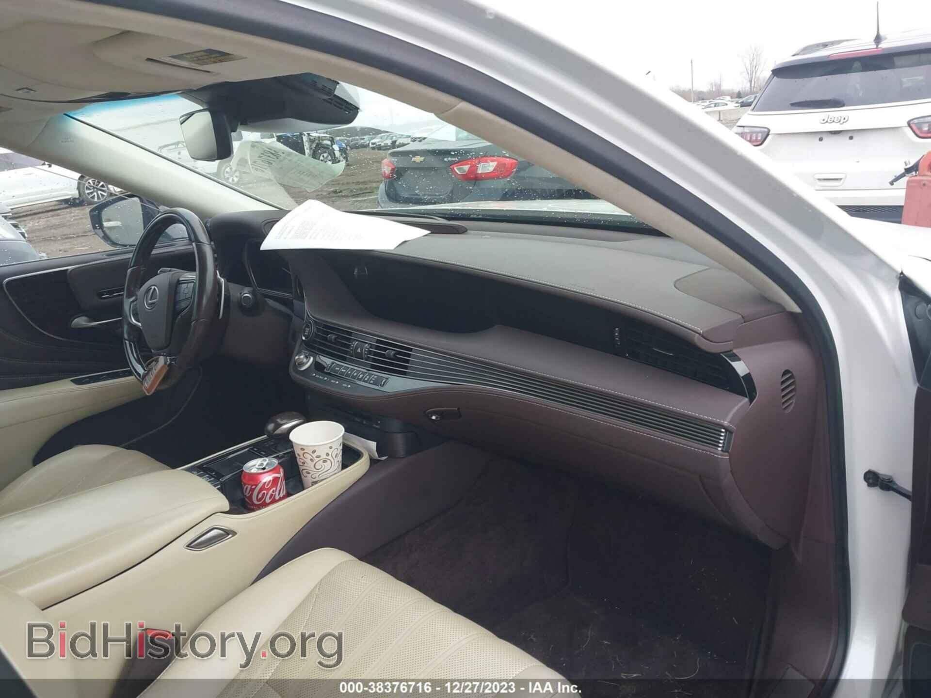 2019 LEXUS LS 500 - VIN: JTHC51FF2K5006712 - Photo 5