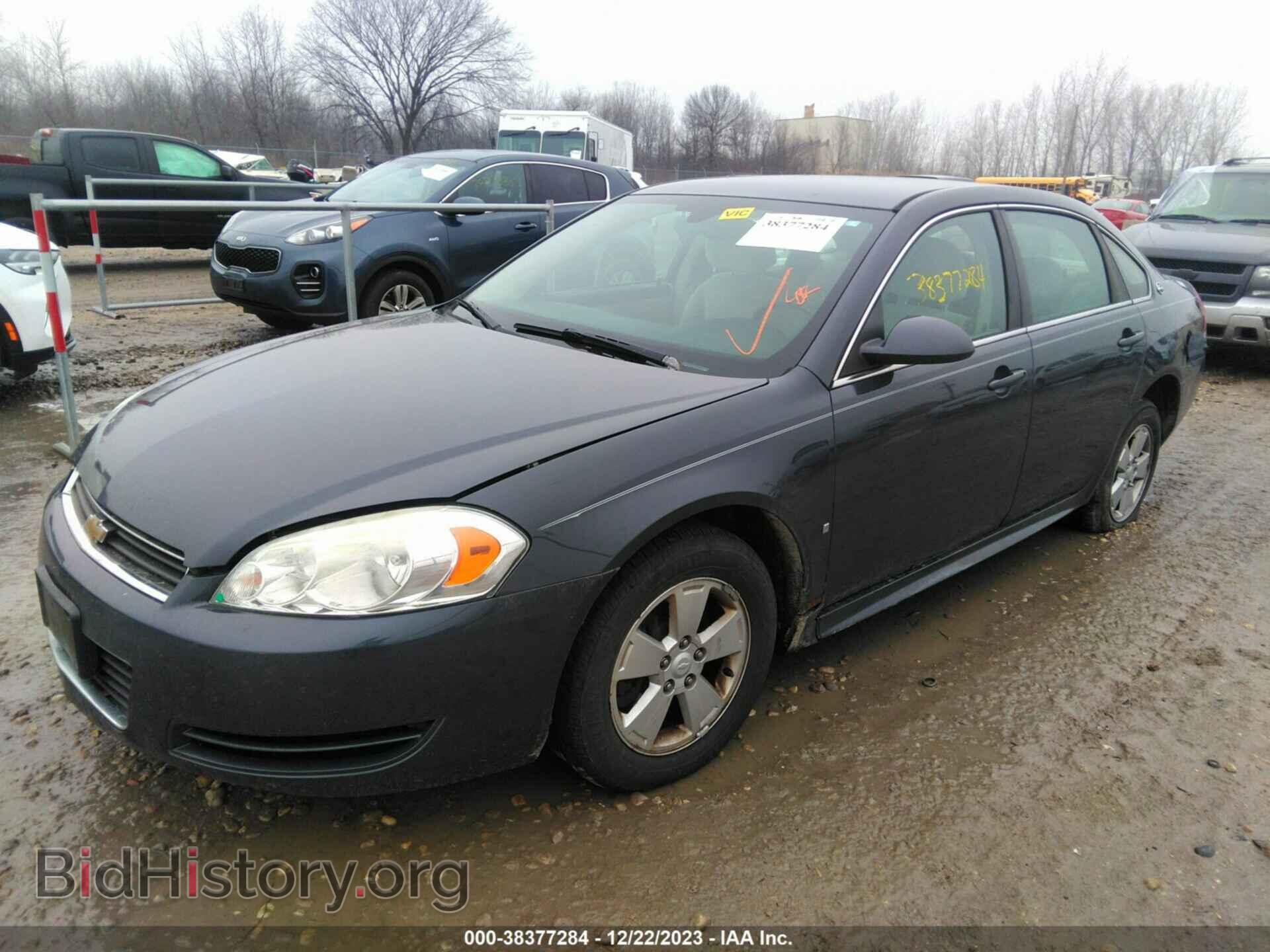 2009 CHEVROLET IMPALA - VIN: 2G1WT57K091126164 - Фото 2