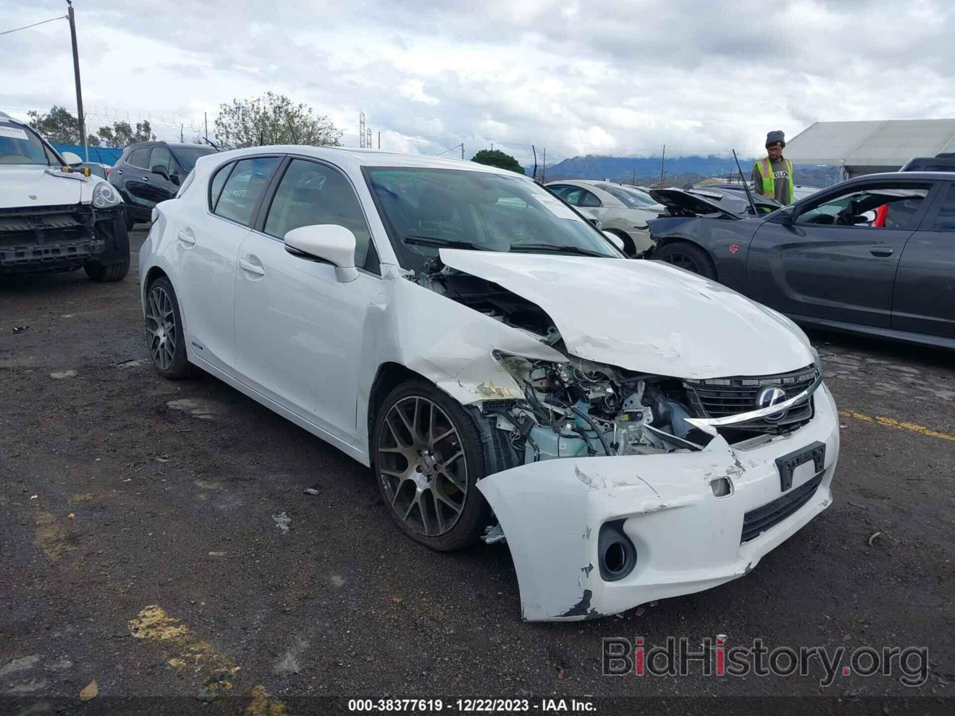 Photo JTHKD5BH7B2013721 - LEXUS CT 200H 2011