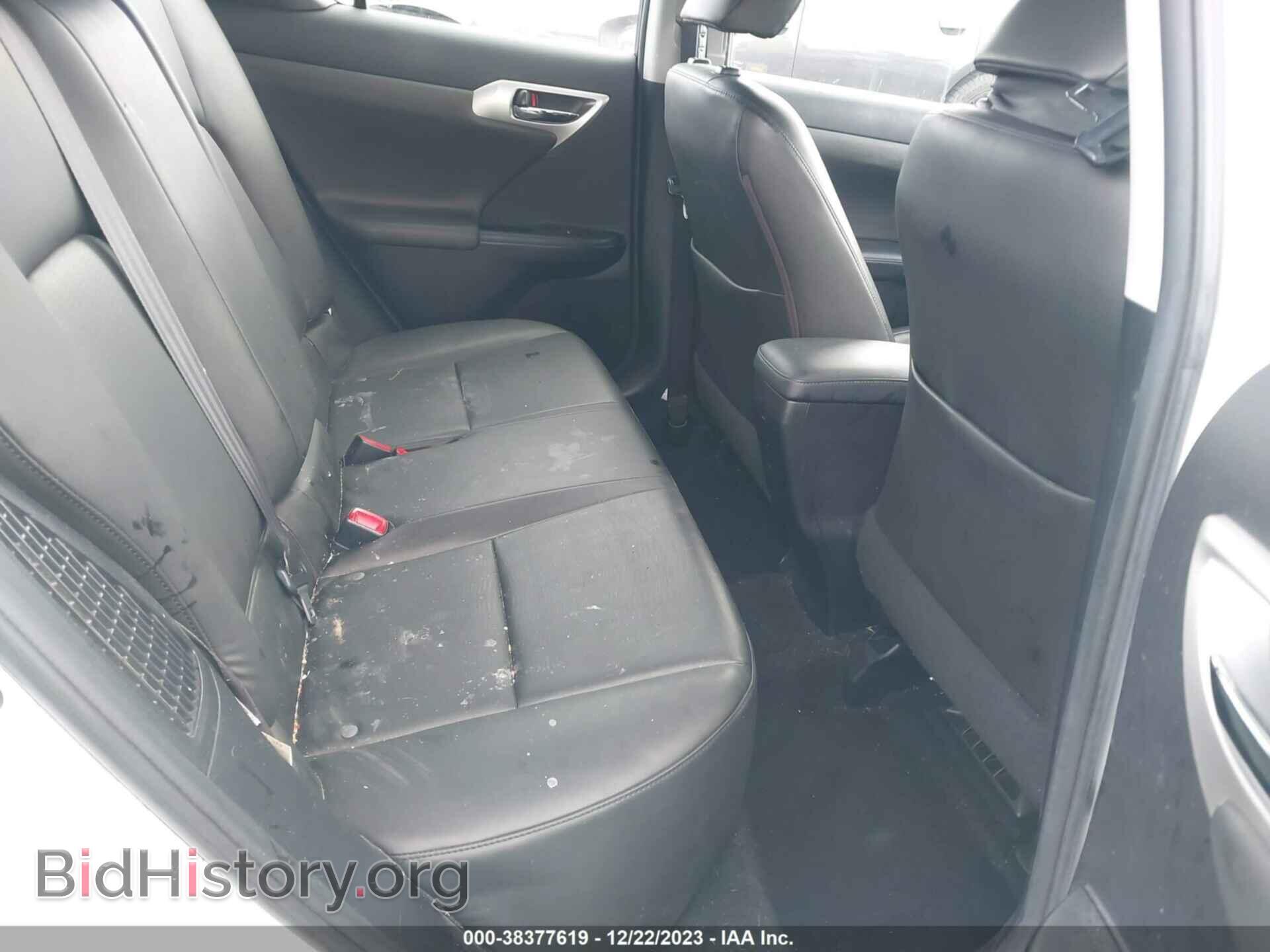2011 LEXUS CT 200H - VIN: JTHKD5BH7B2013721 - Фото 8