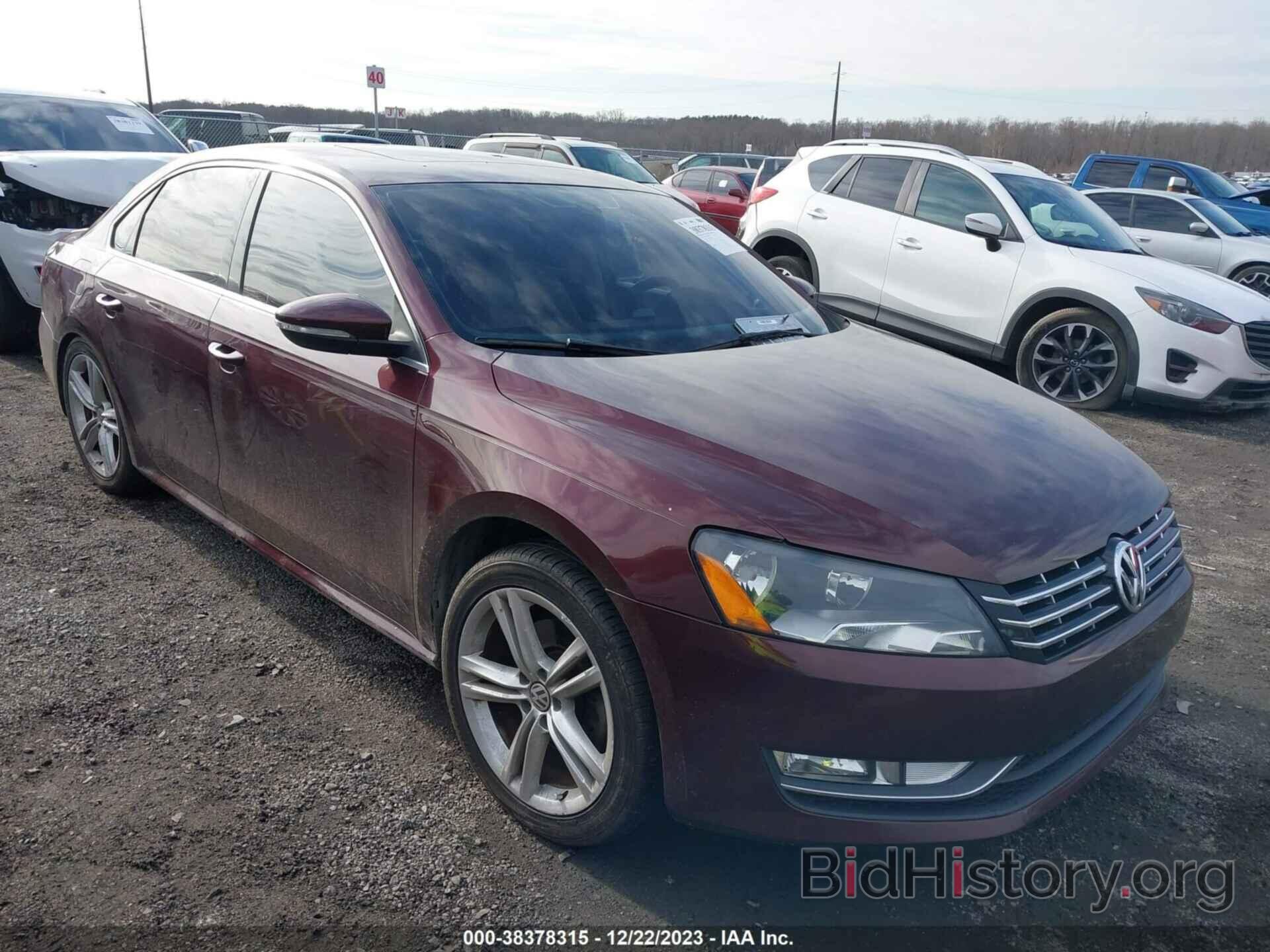 Photo 1VWBM7A38CC083885 - VOLKSWAGEN PASSAT 2012