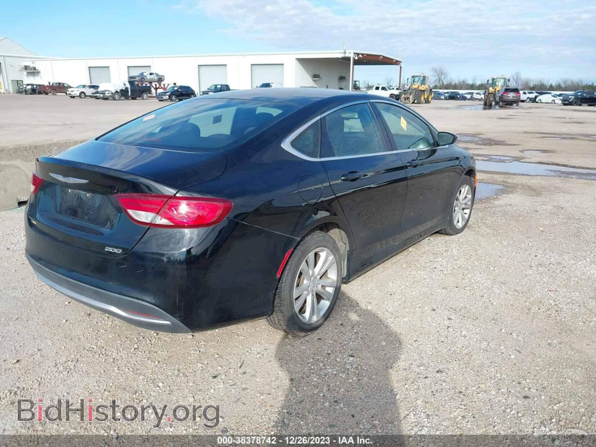2015 CHRYSLER 200 - VIN: 1C3CCCAB5FN572106 - Фото 4