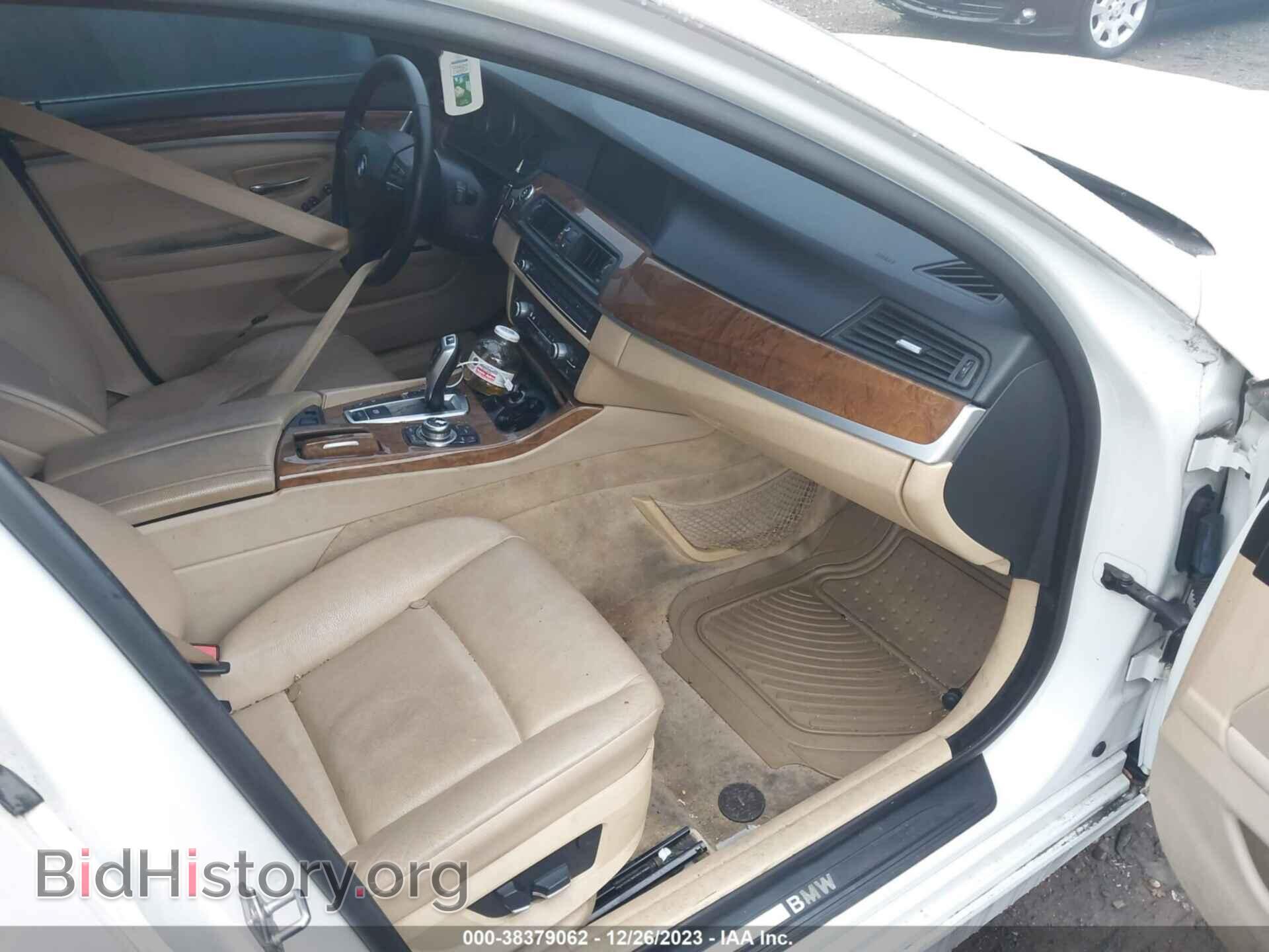 2012 BMW 528I - VIN: WBAXH5C58CDW04983 - Фото 5