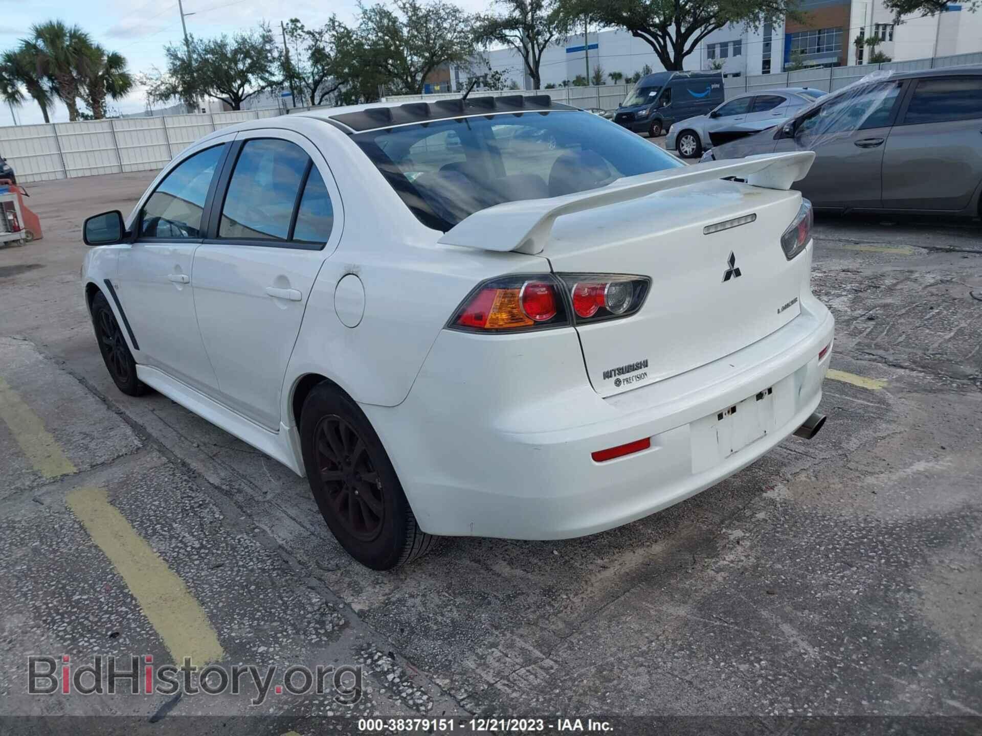 2011 MITSUBISHI LANCER - VIN: JA32U2FU8BU040436 - Фото 3