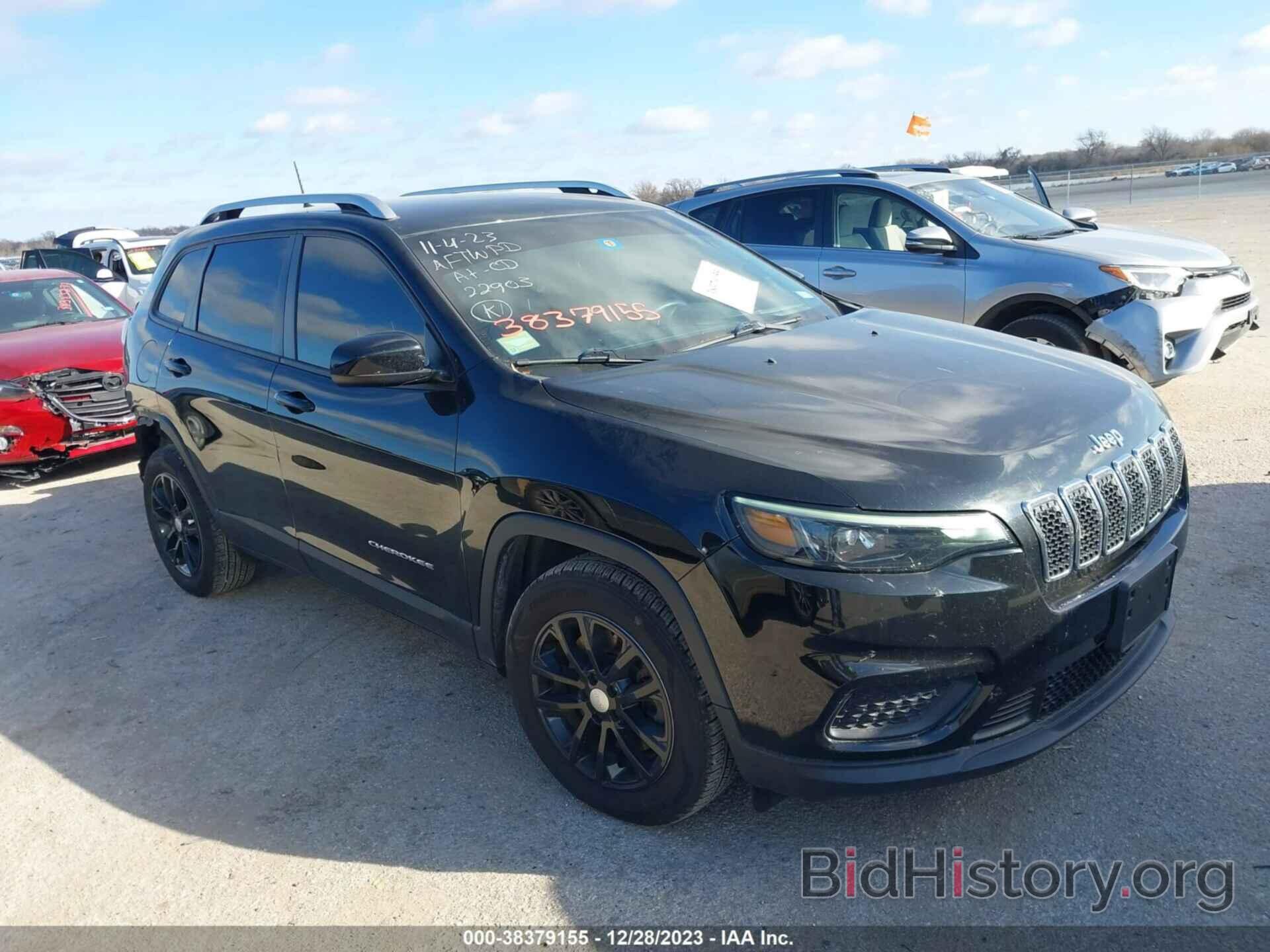 Photo 1C4PJLCB2LD561663 - JEEP CHEROKEE 2020