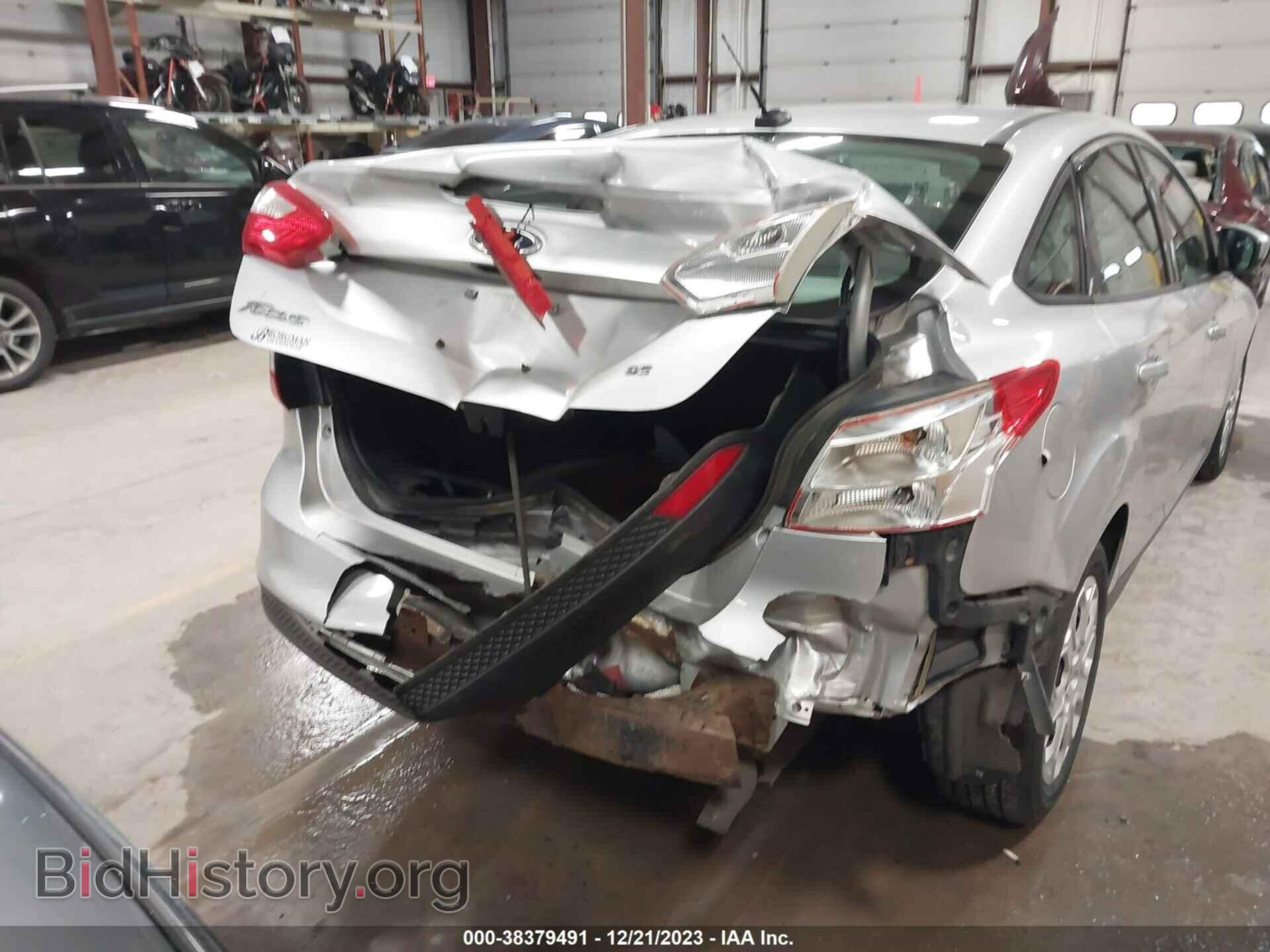 2012 FORD FOCUS - VIN: 1FAHP3F28CL213943 - Фото 6