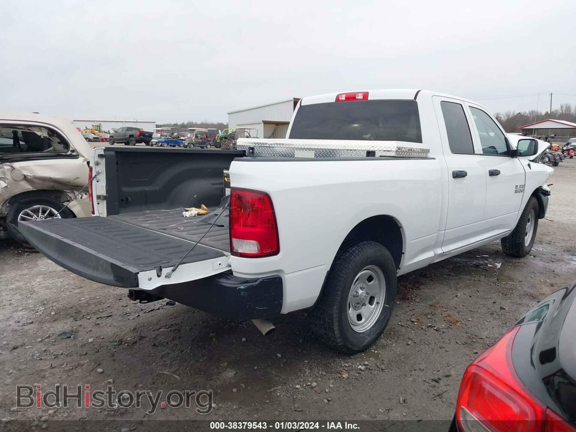 2017 RAM 1500 - VIN: 1C6RR6FG0HS747447 - Фото 4
