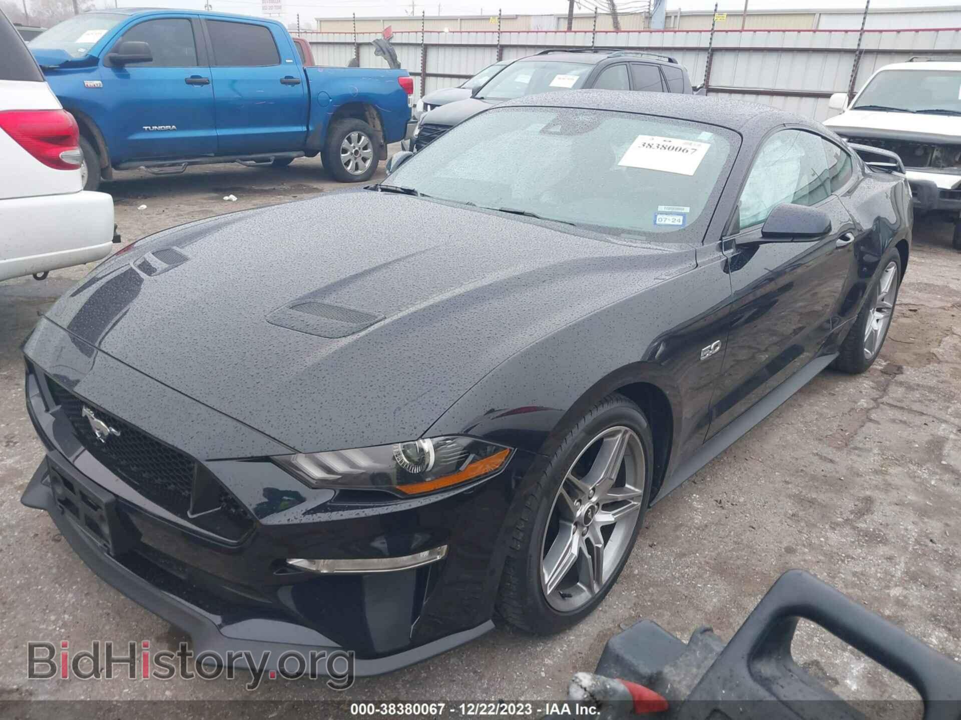 2021 FORD MUSTANG - VIN: 1FA6P8CF2M5136410 - Фото 2