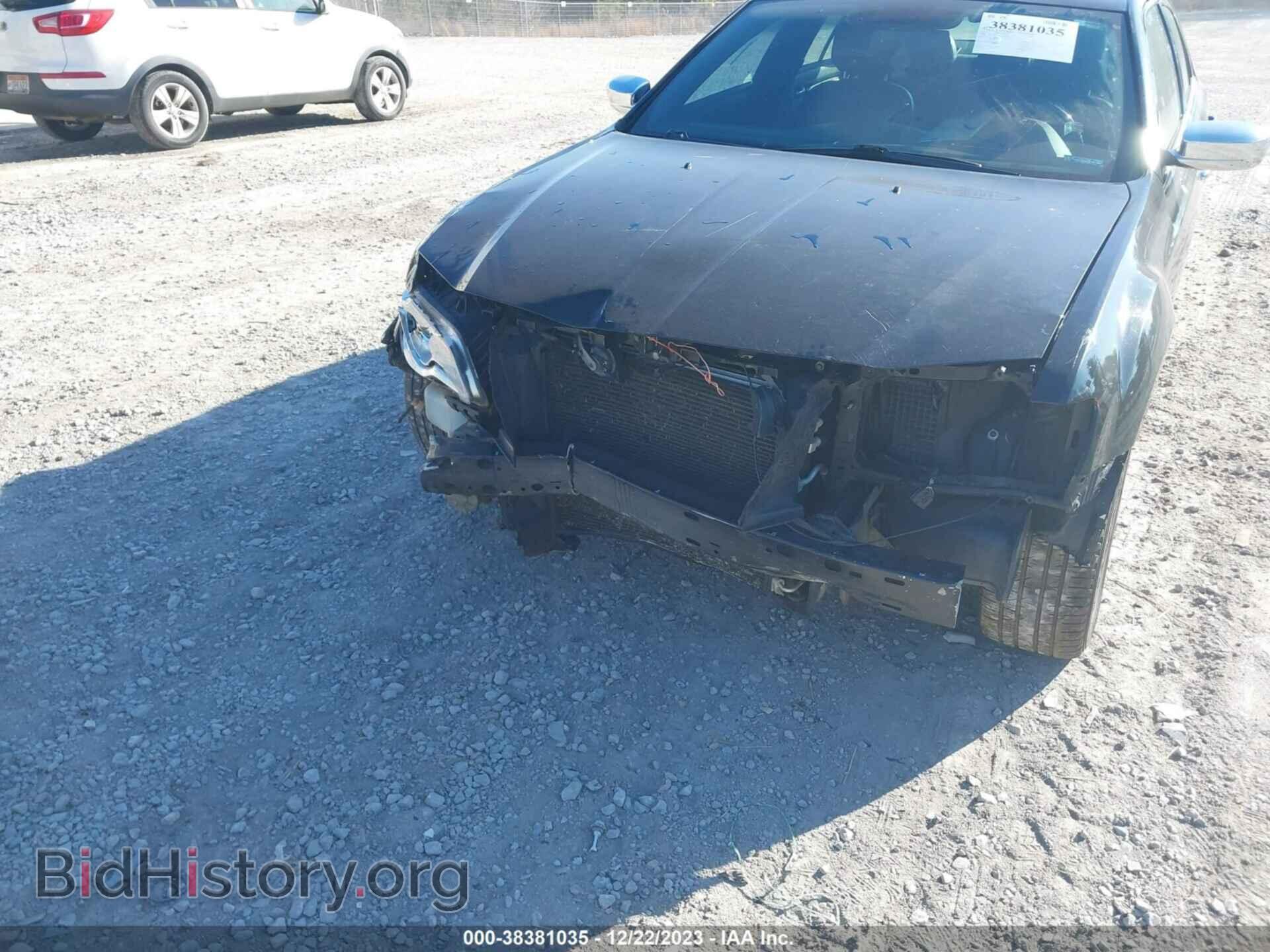 2013 CHRYSLER 300C - VIN: 2C3CCAKG2DH693664 - Фото 6