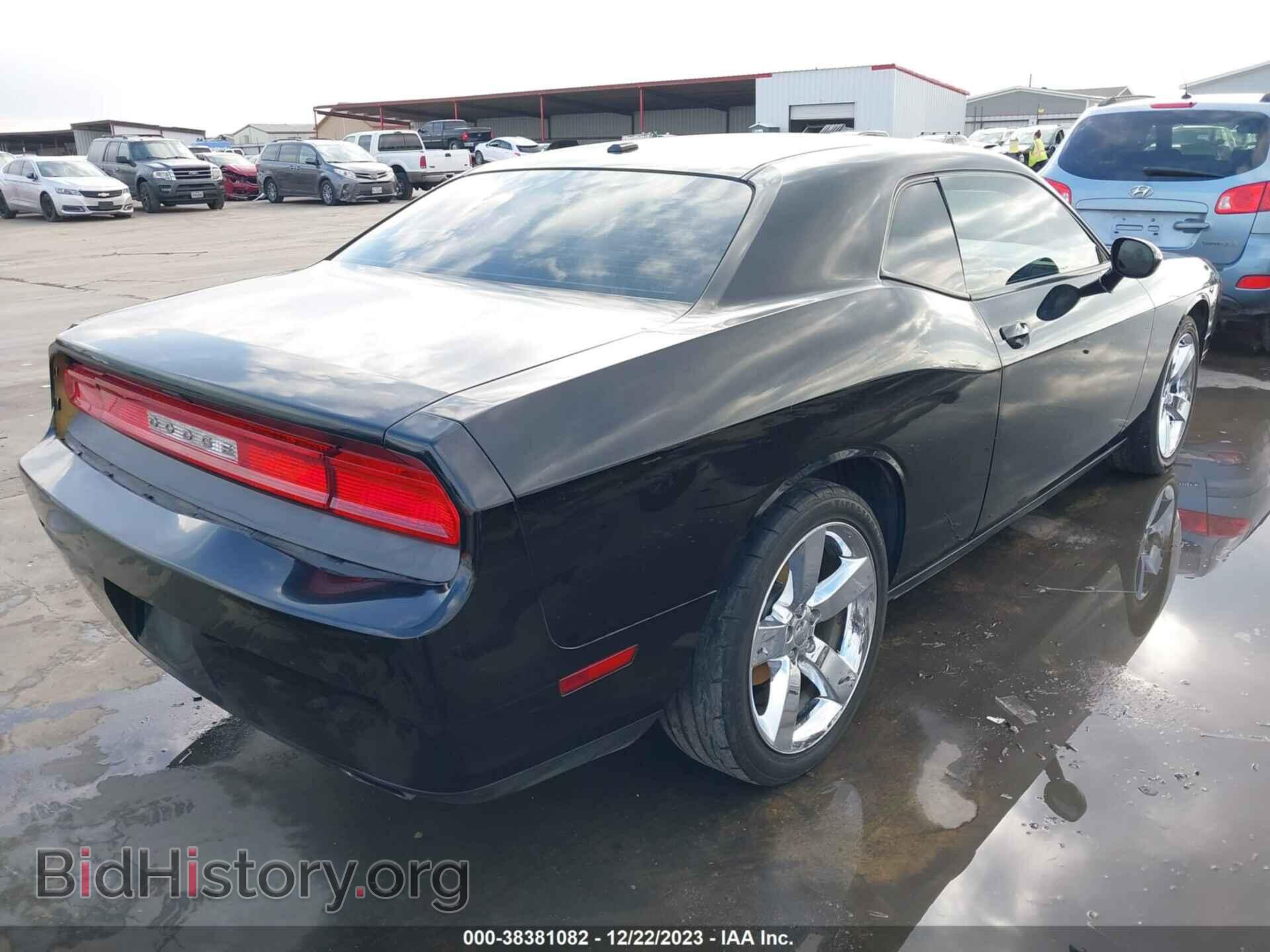2011 DODGE CHALLENGER - VIN: 2B3CJ4DG7BH604931 - Фото 4