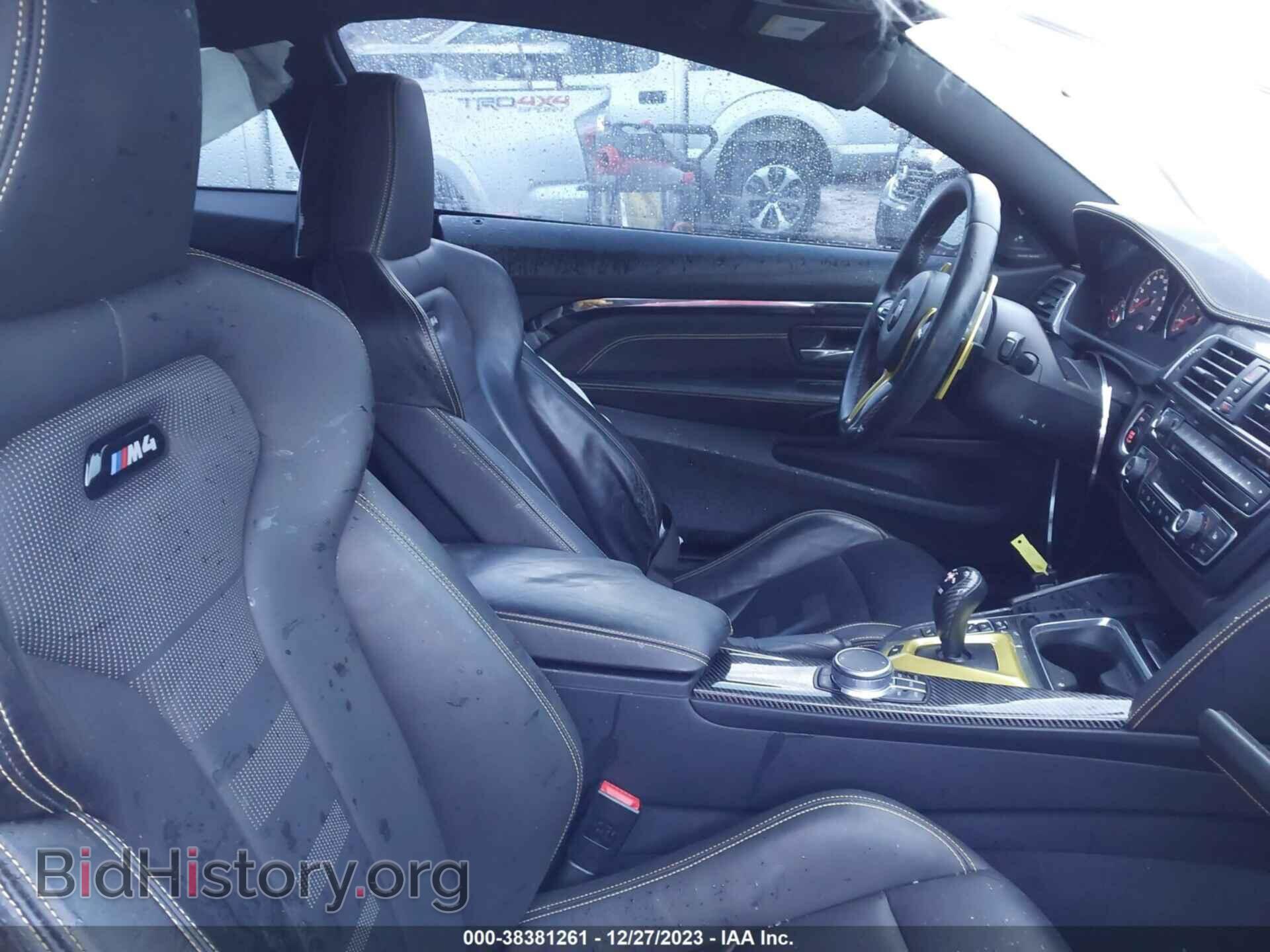 2017 BMW M4 - VIN: WBS3R9C37HA014229 - Фото 5