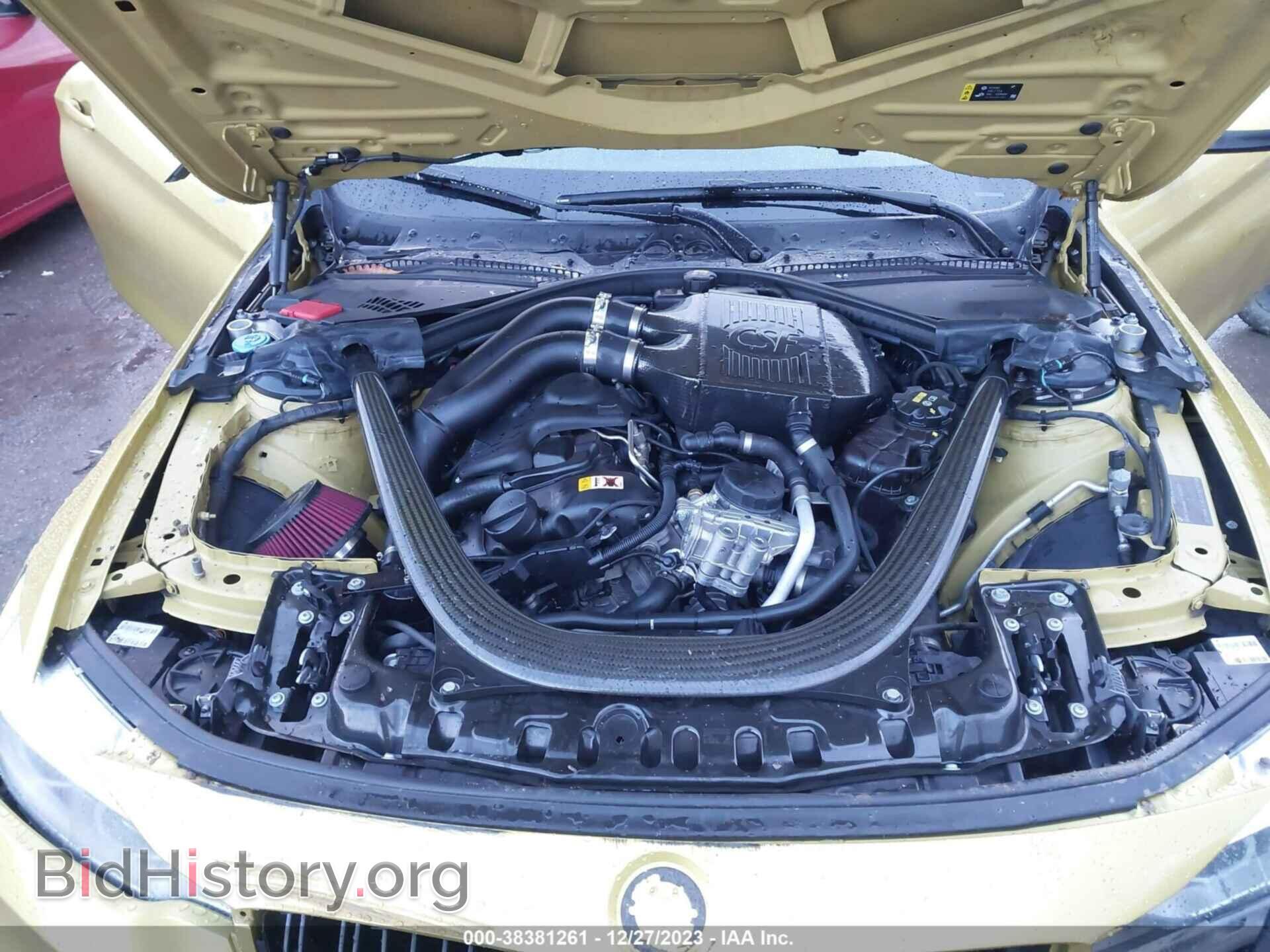 2017 BMW M4 - VIN: WBS3R9C37HA014229 - Фото 10