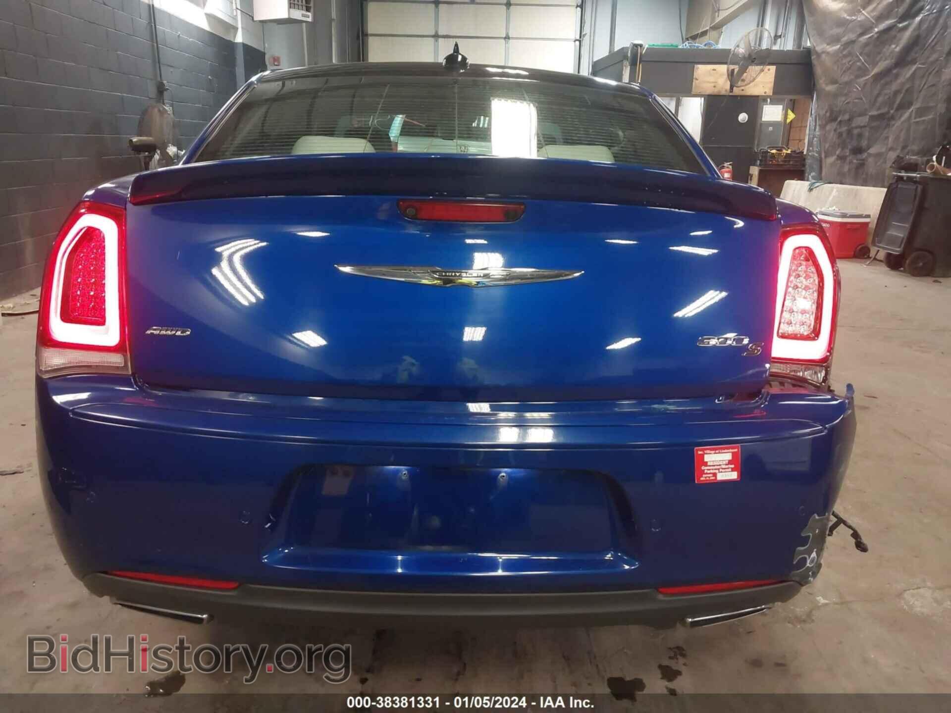 2018 CHRYSLER 300 - VIN: 2C3CCAGG0JH224965 - Фото 17