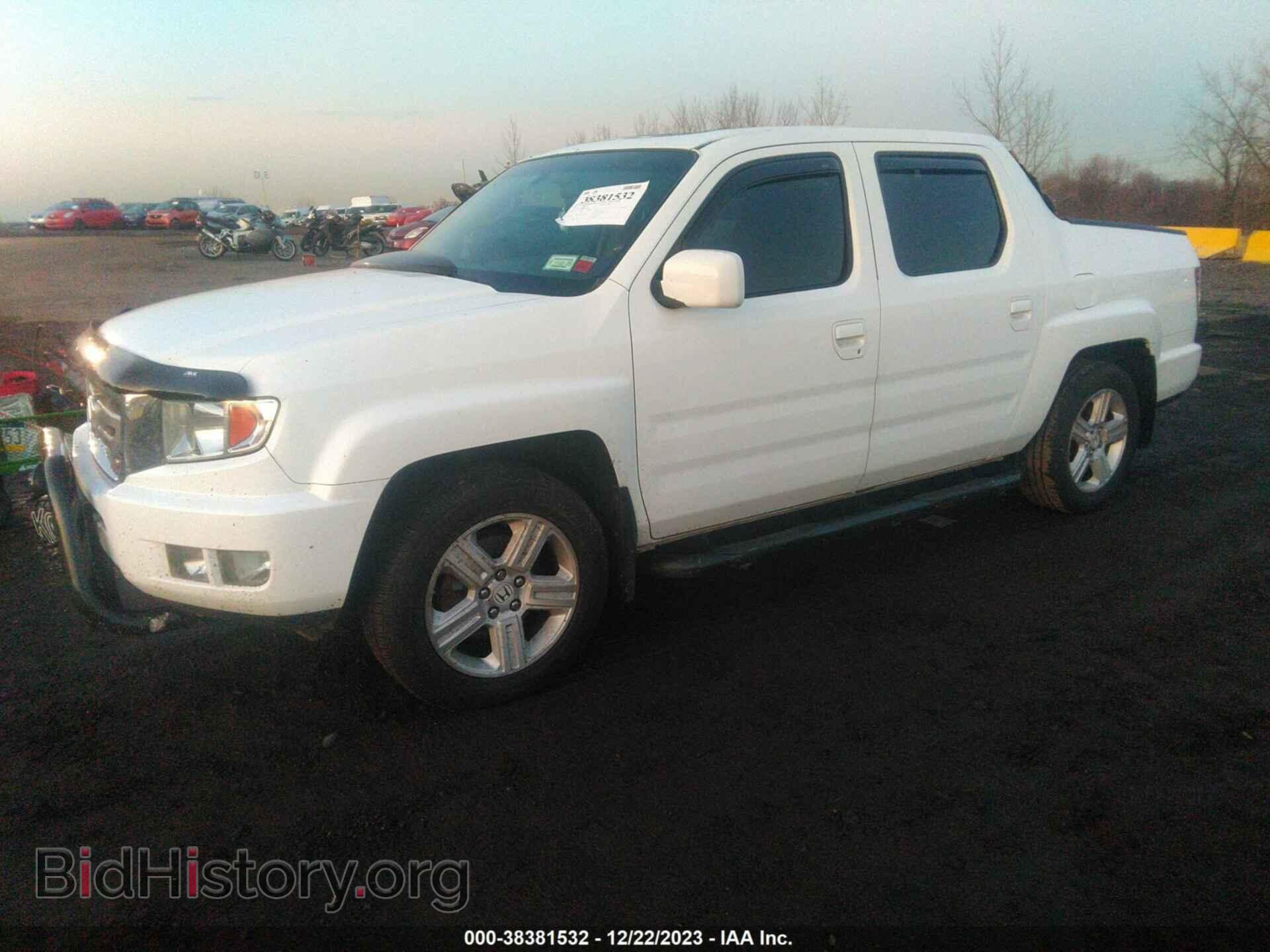 2011 HONDA RIDGELINE - VIN: 5FPYK1F53BB454342 - Фото 2