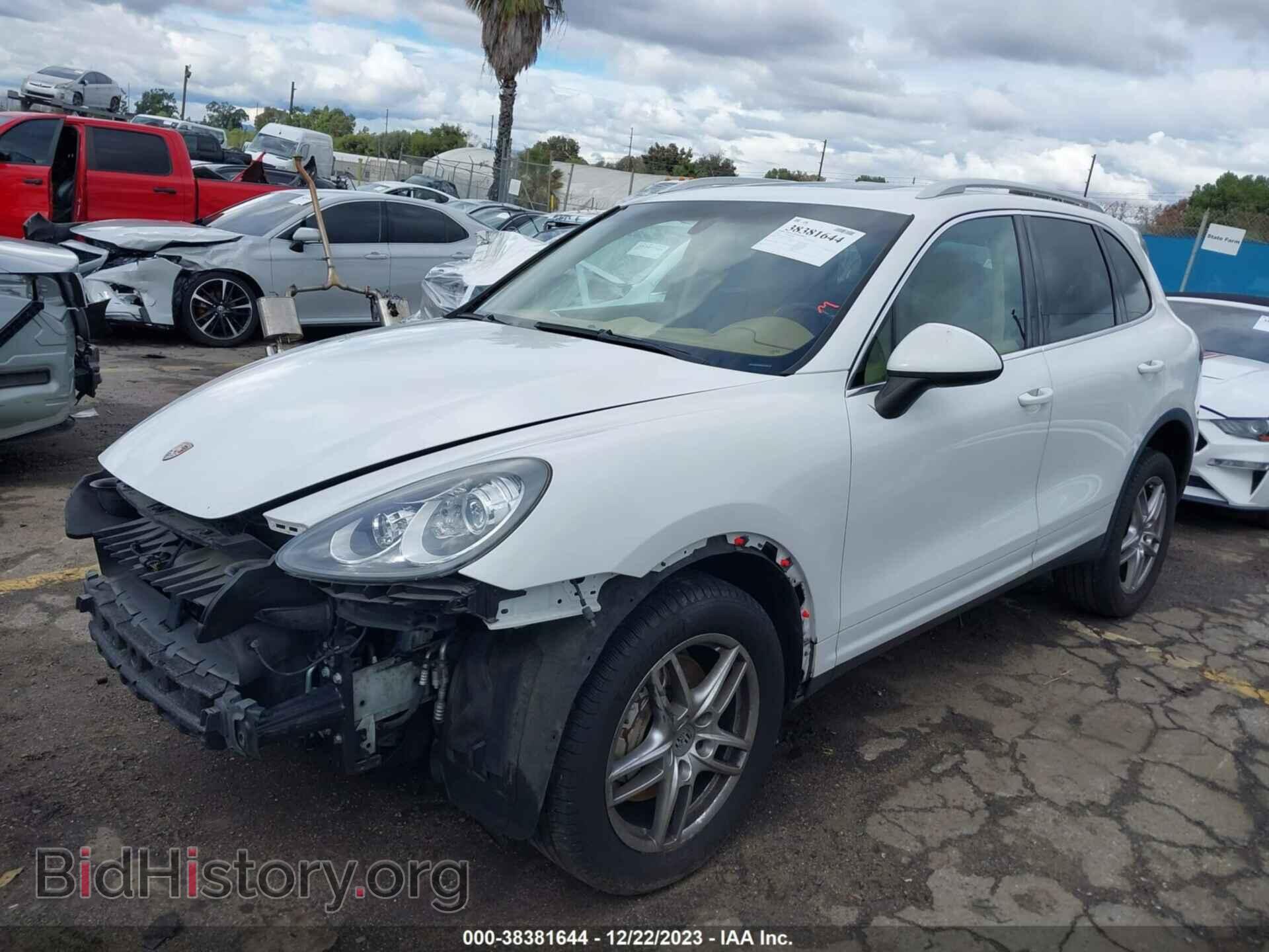 2012 PORSCHE CAYENNE - VIN: WP1AB2A26CLA48114 - Фото 2