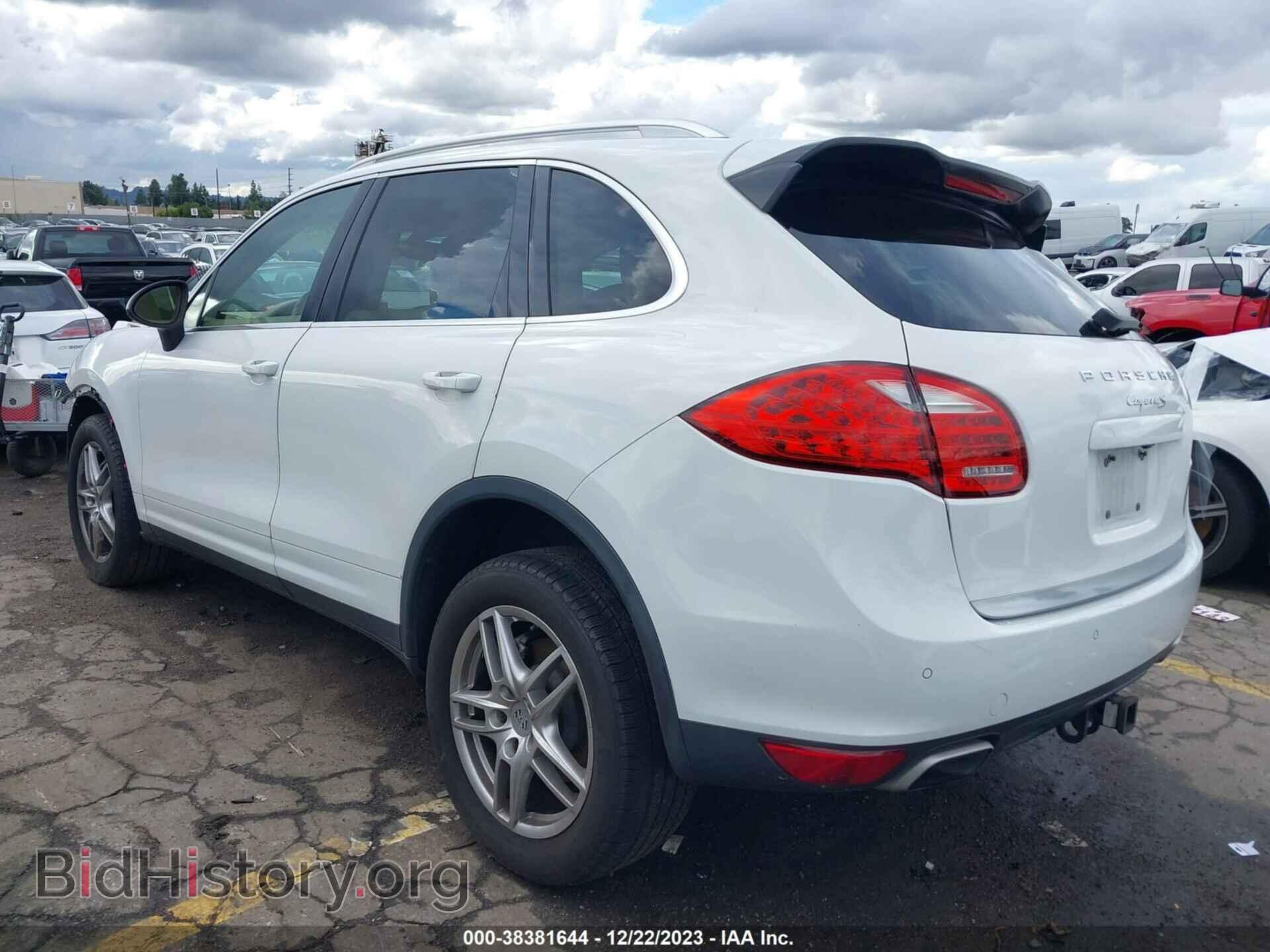 2012 PORSCHE CAYENNE - VIN: WP1AB2A26CLA48114 - Фото 3