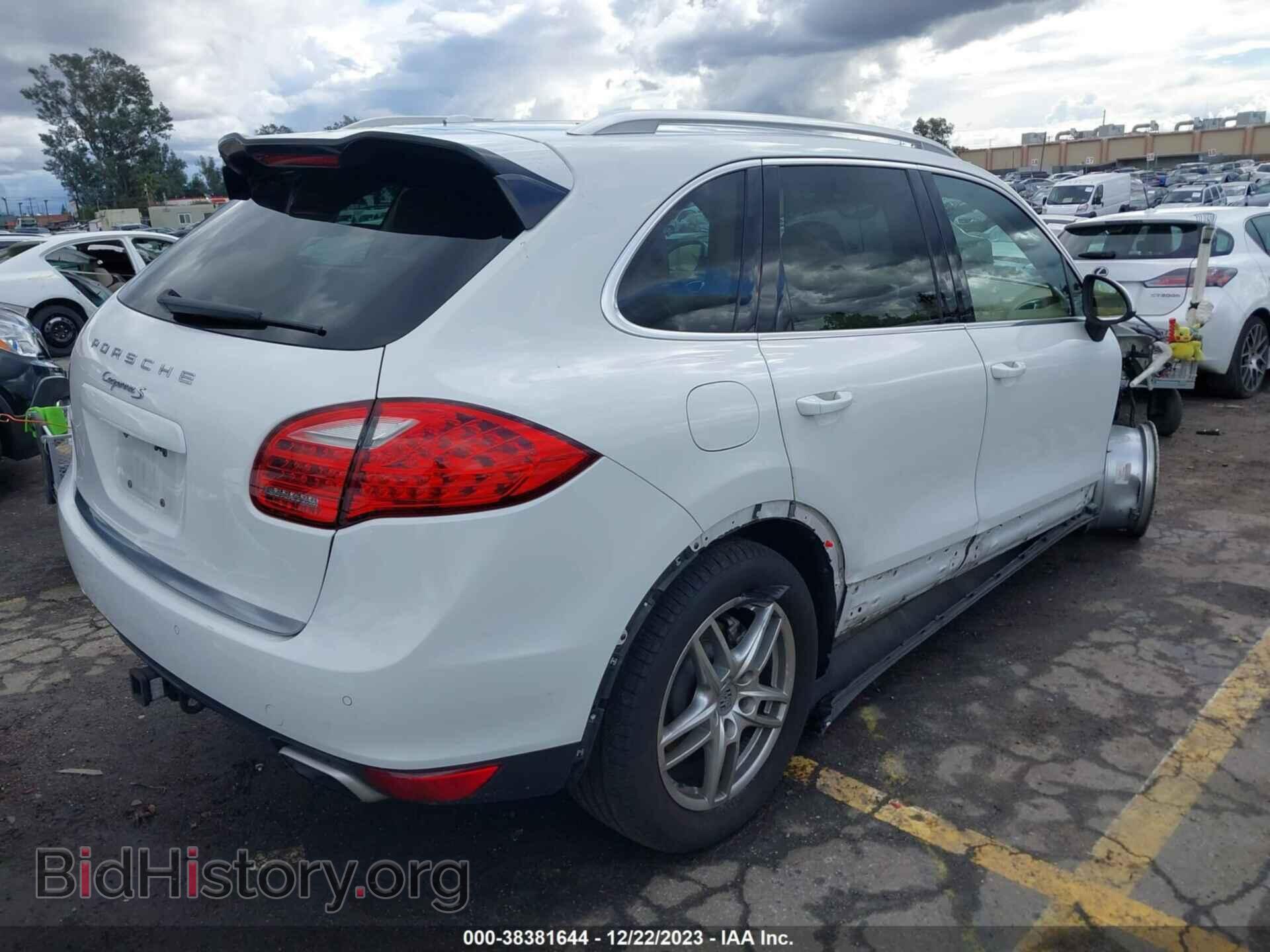 2012 PORSCHE CAYENNE - VIN: WP1AB2A26CLA48114 - Фото 4