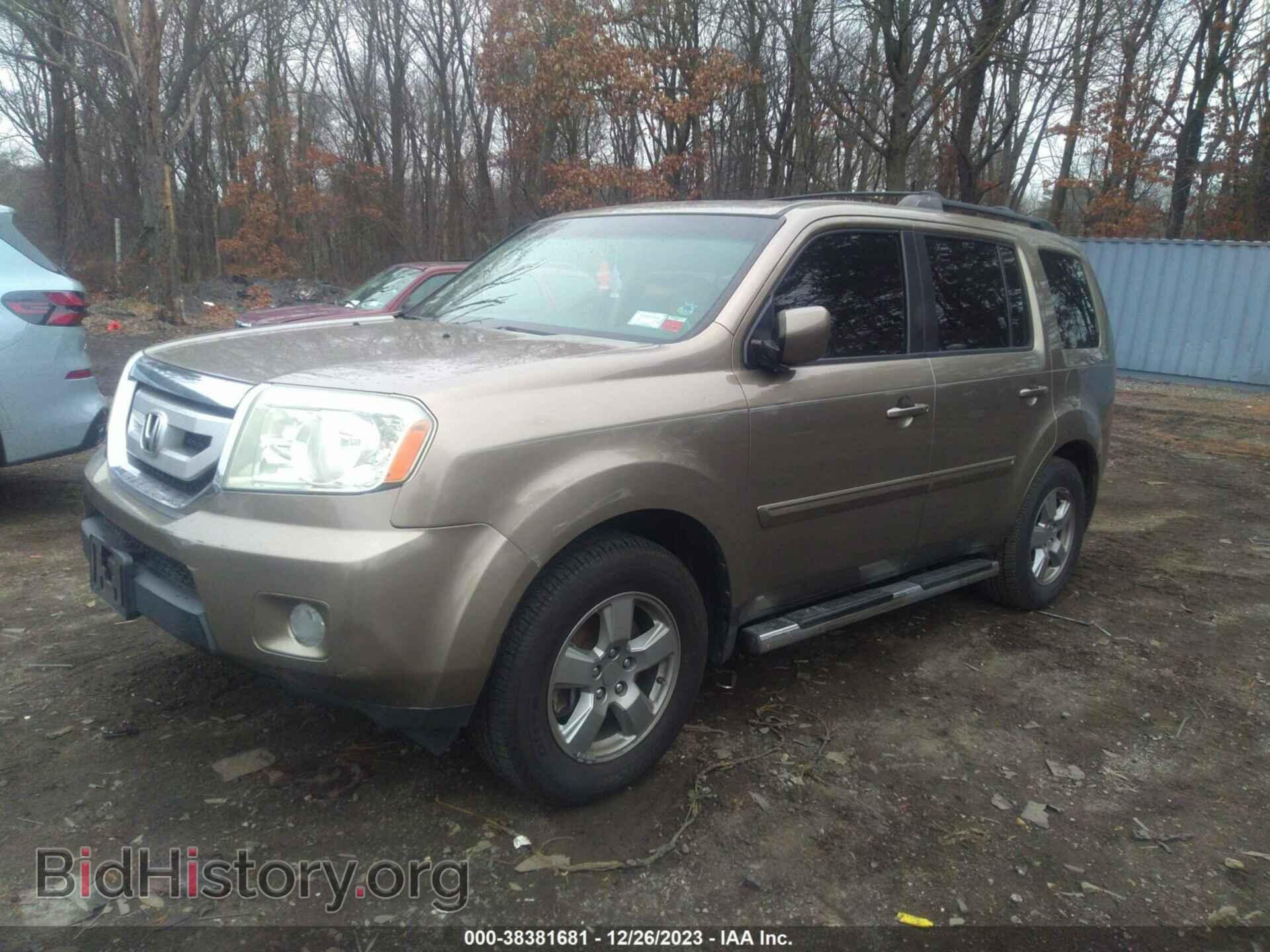2011 HONDA PILOT - VIN: 5FNYF4H46BB012464 - Фото 2