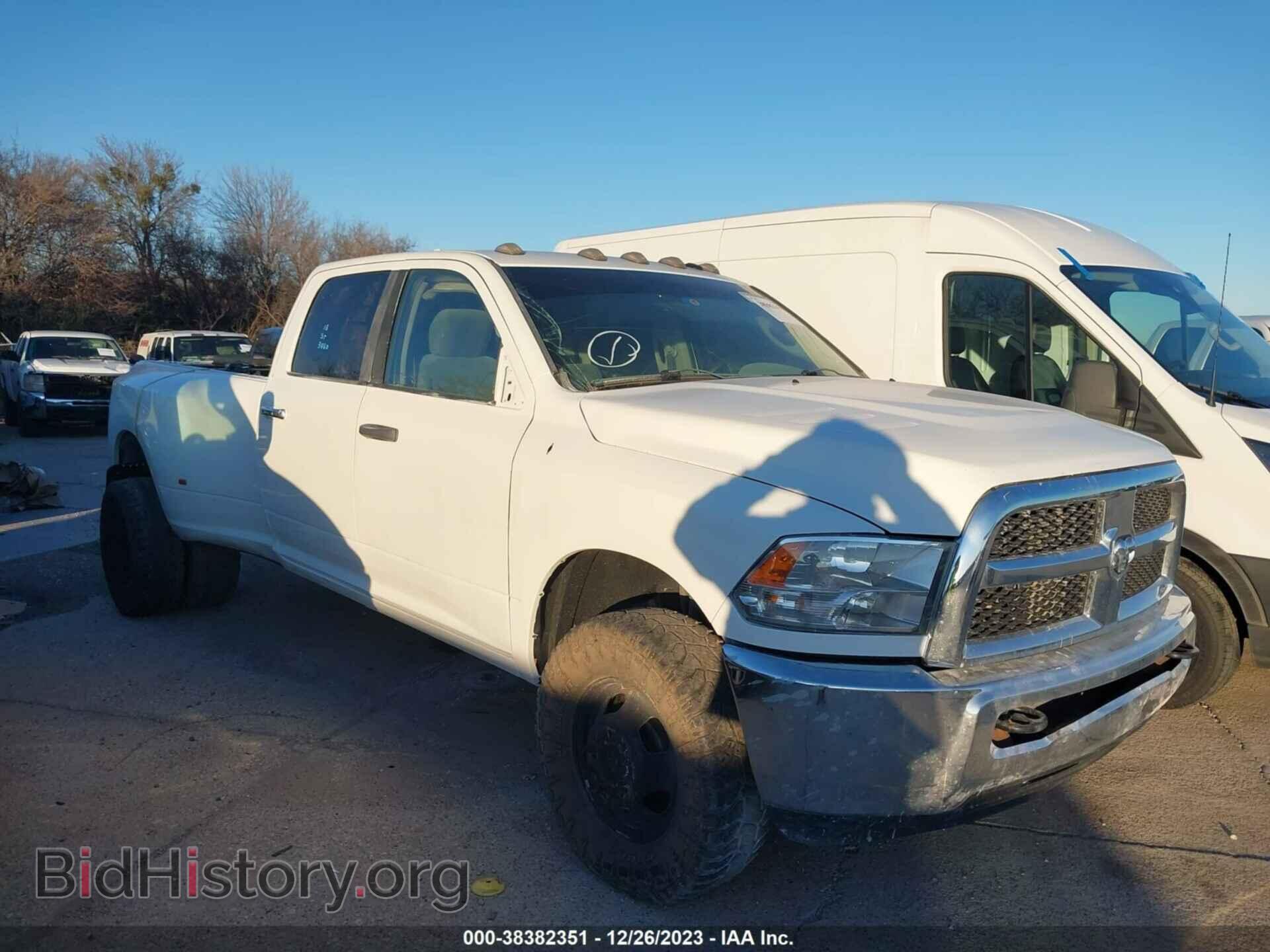 Photo 3C63RRGL3EG326229 - RAM 3500 2014