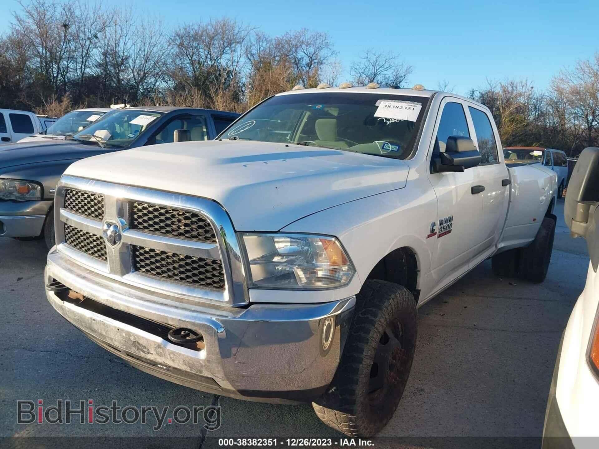 2014 RAM 3500 - VIN: 3C63RRGL3EG326229 - Фото 2