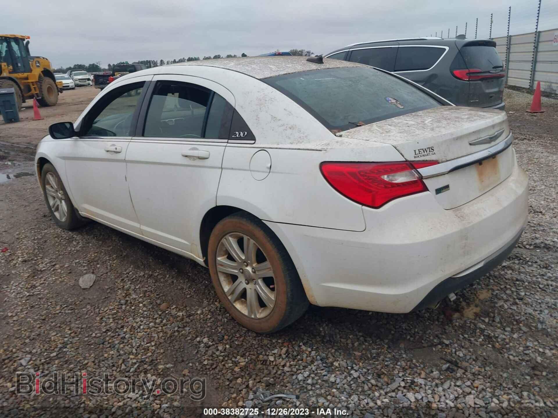 2013 CHRYSLER 200 - VIN: 1C3CCBBG7DN531834 - Фото 3
